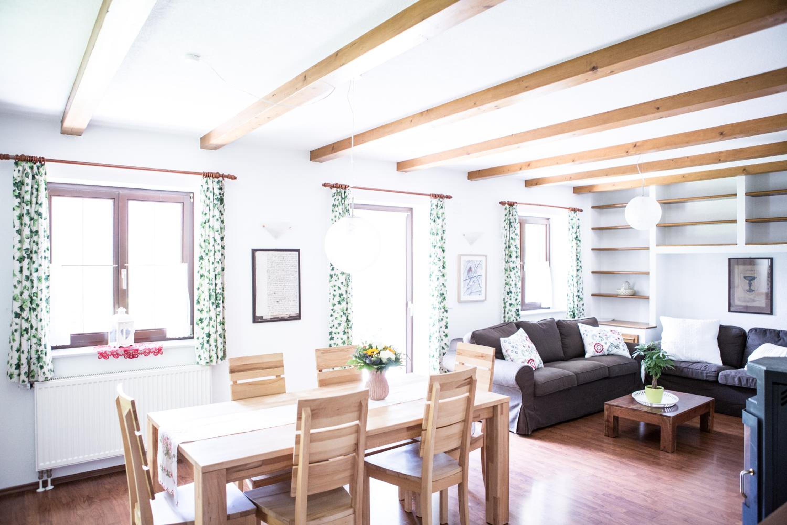 Three-Bedroom House photo 2