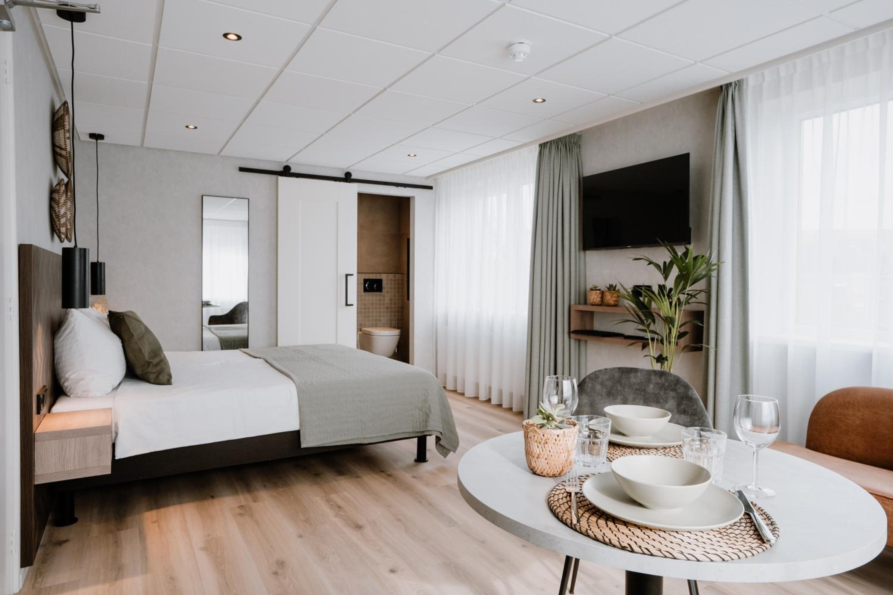 Junior Suite