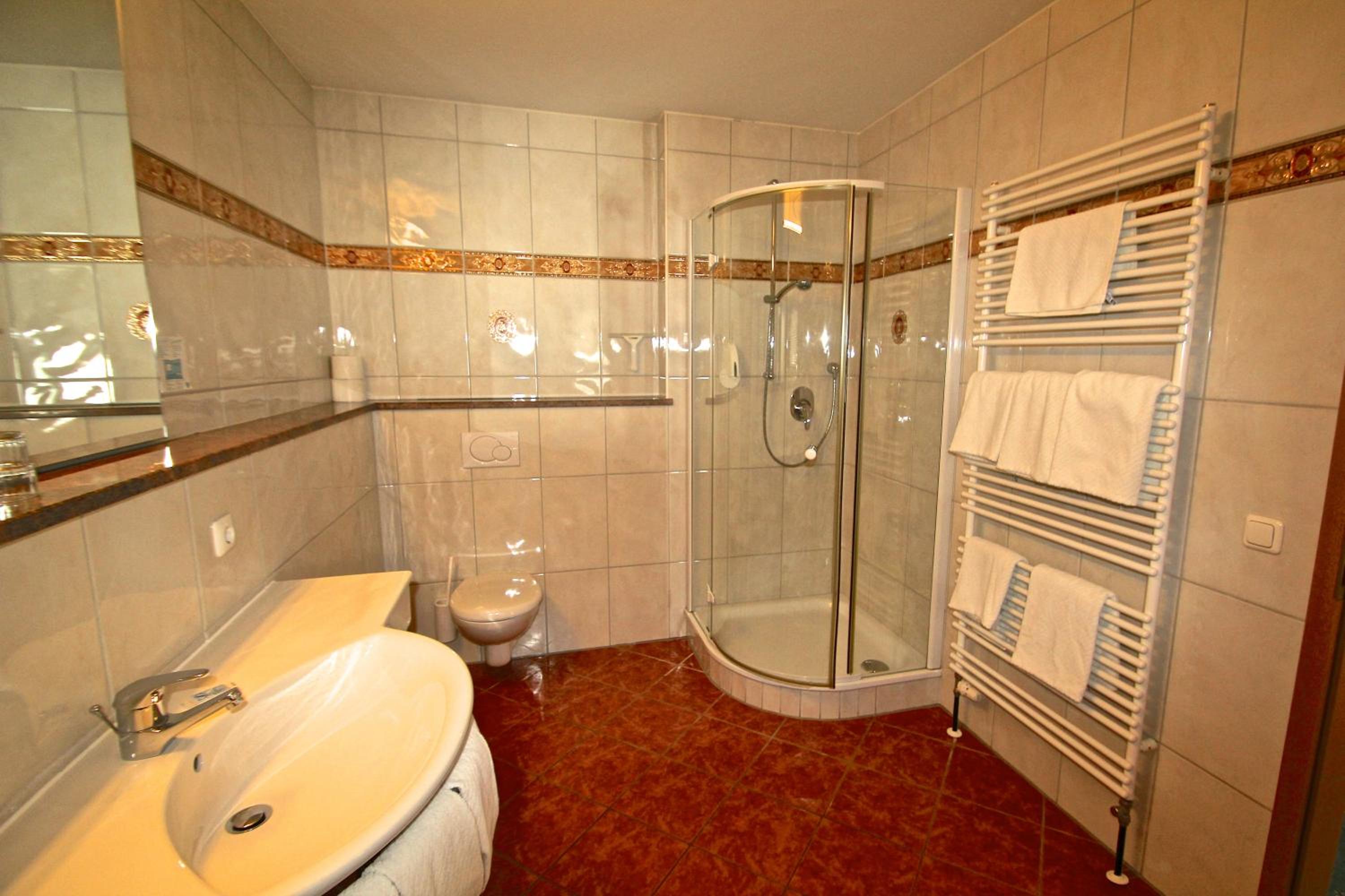 Two-Bedroom Apartment with Balcony photo 3