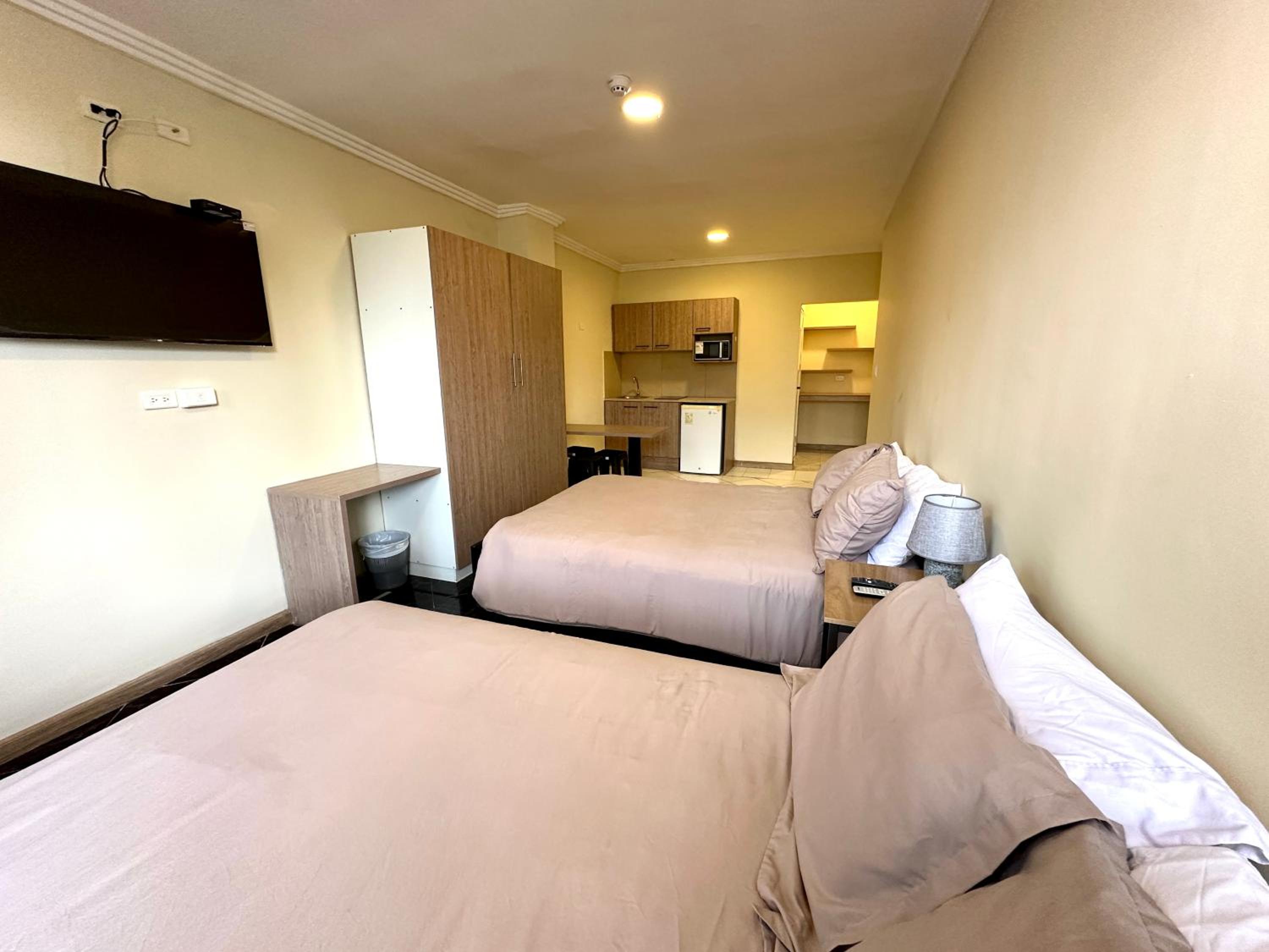 Family Suite photo 2