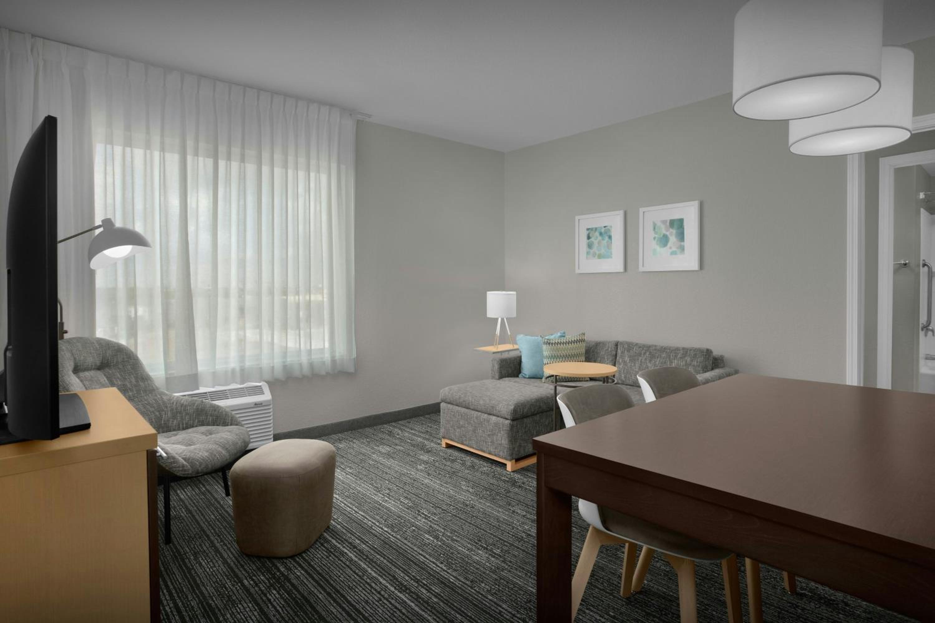 Two-Bedroom Residential Suite with Tub - Mobility Accessible