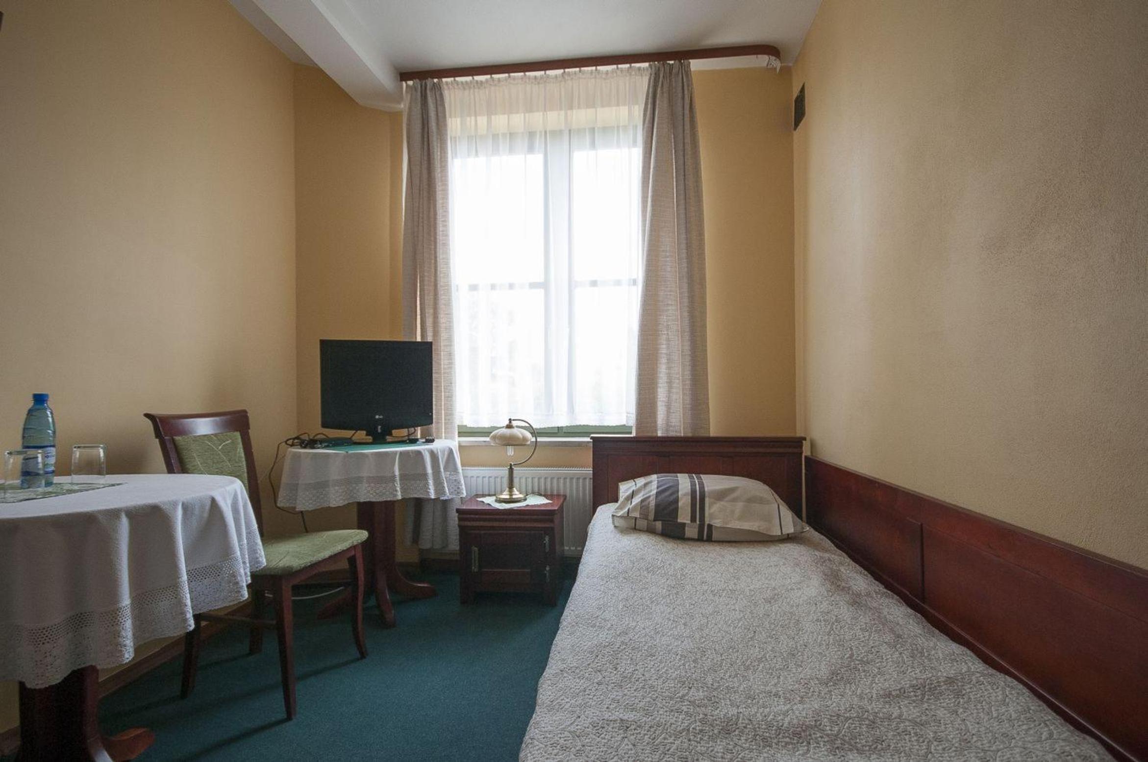 Standard Twin Room photo 3