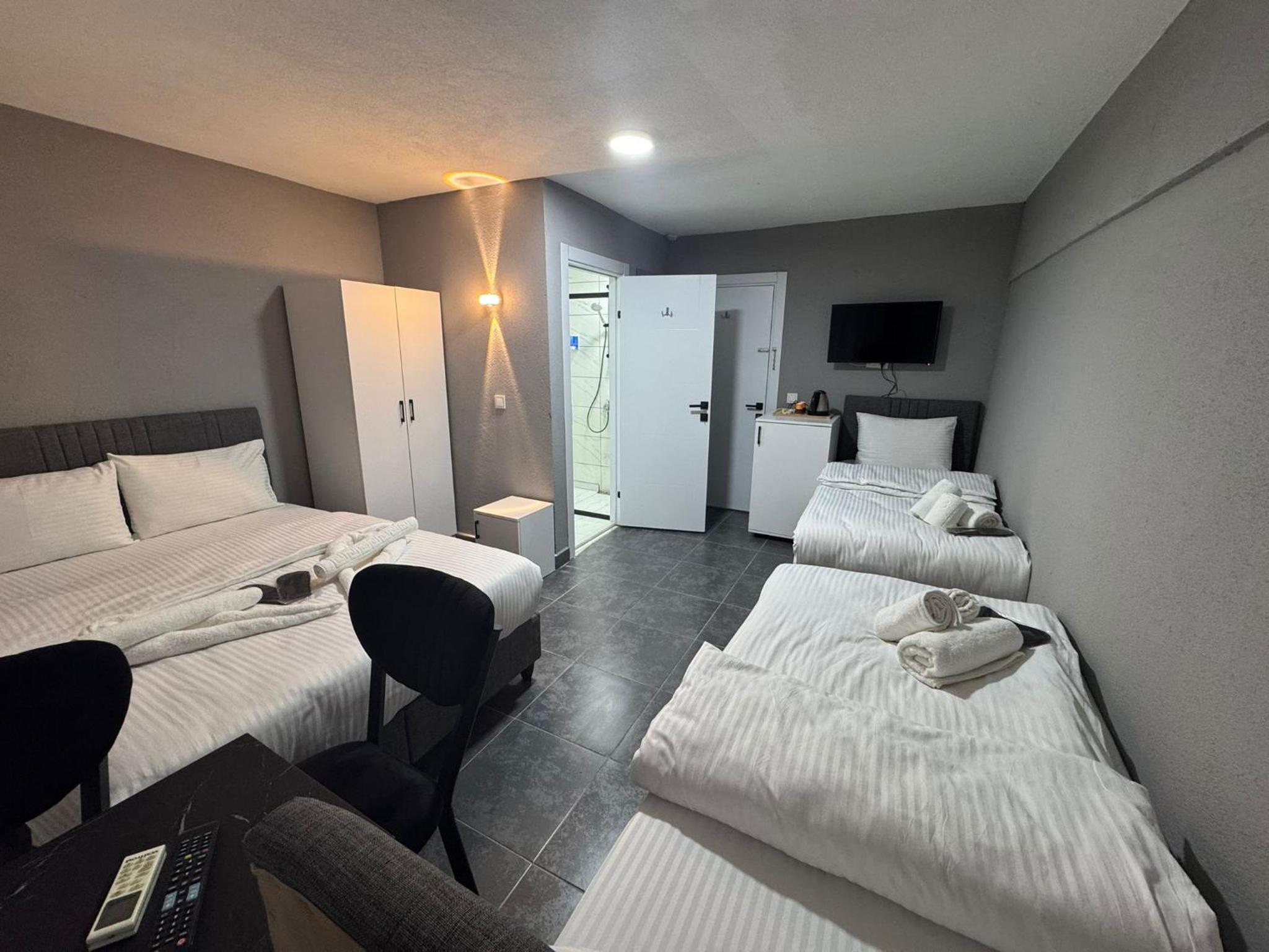 Quadruple Room photo 2