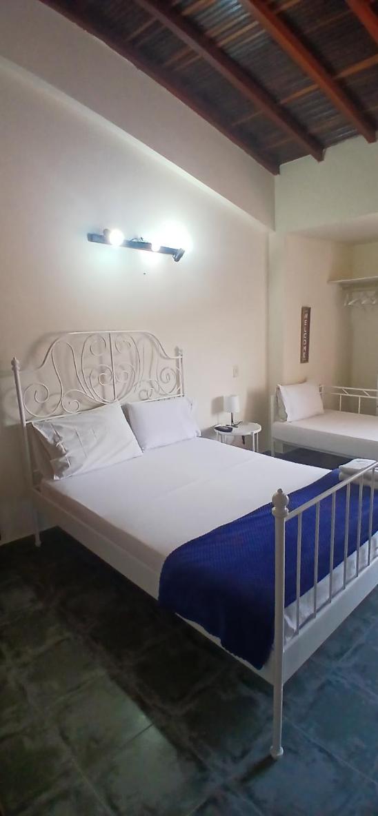 Double or Twin Room photo 3
