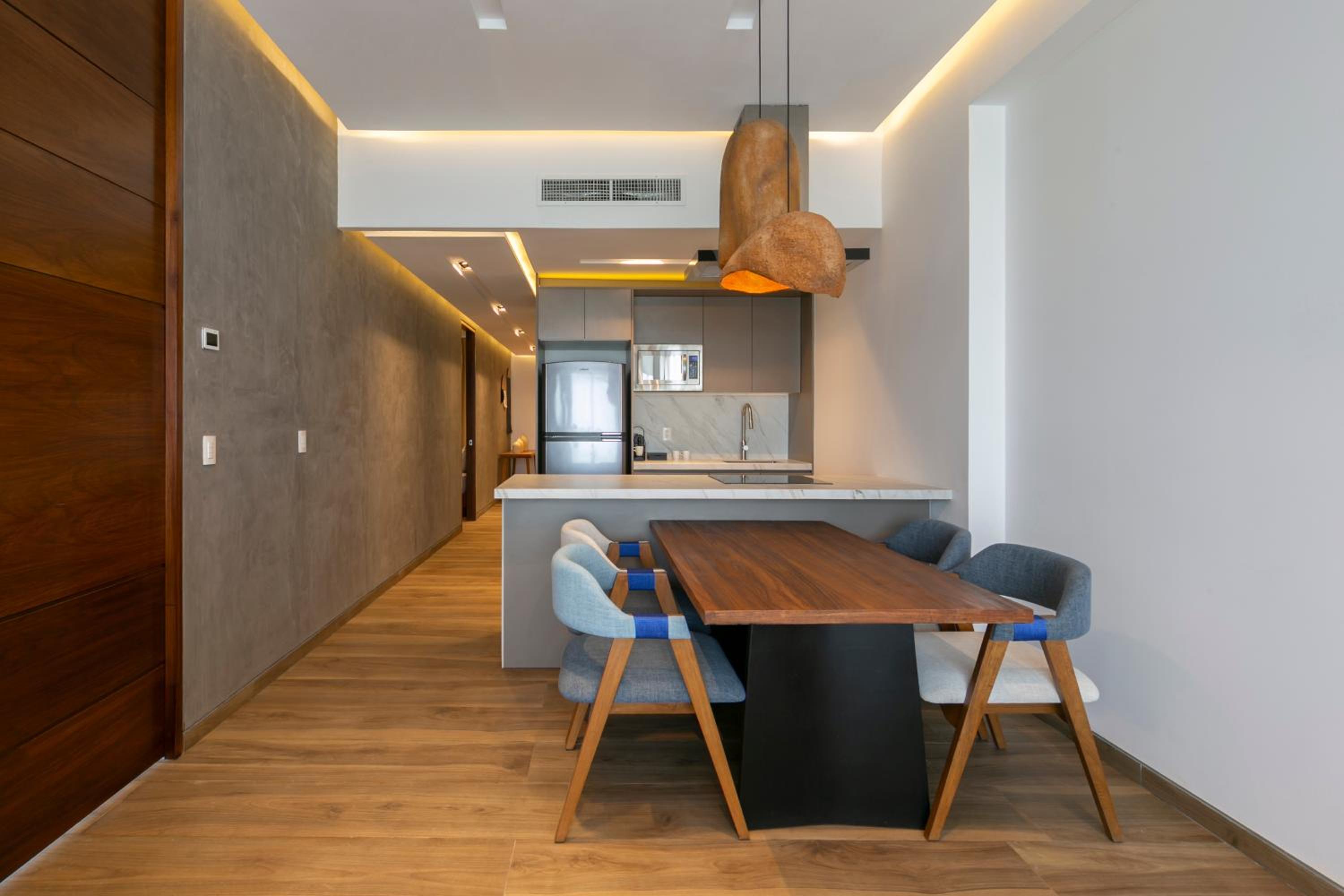Two-Bedroom Apartment with Mountain View