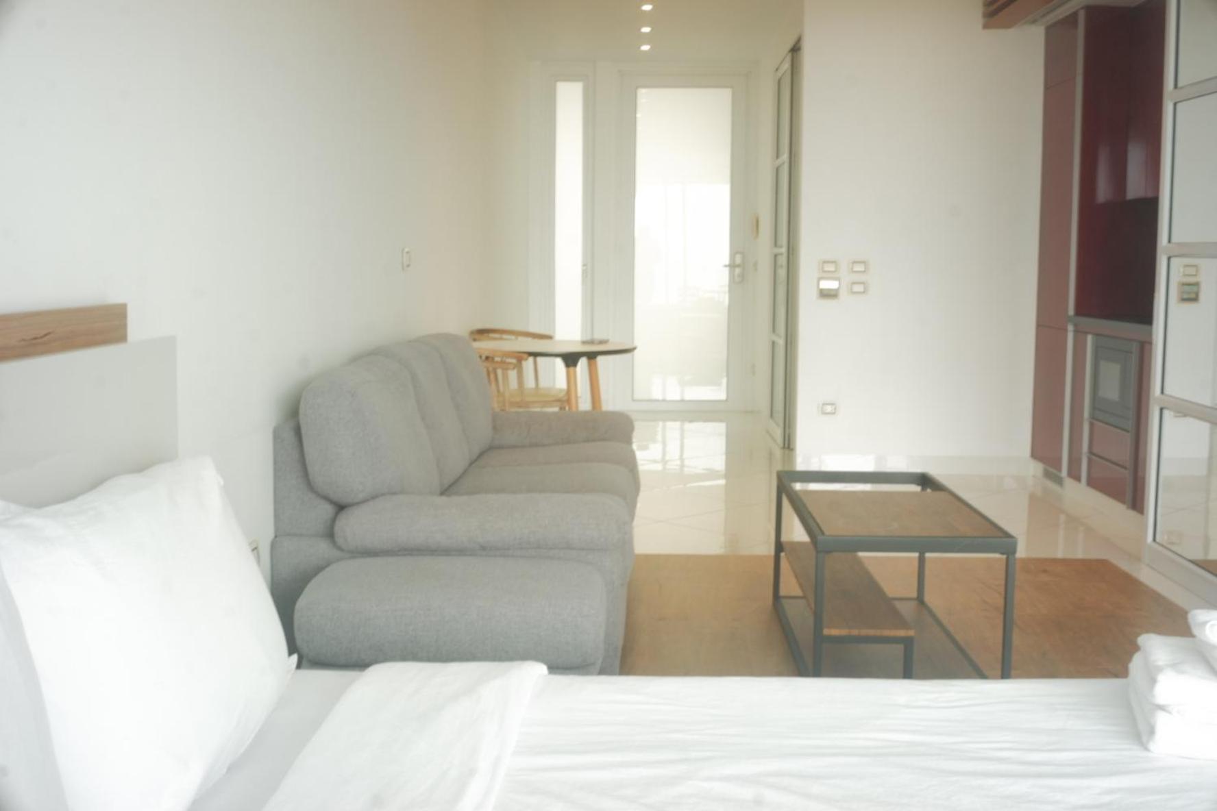 Studio Apartment with Sea View photo 2
