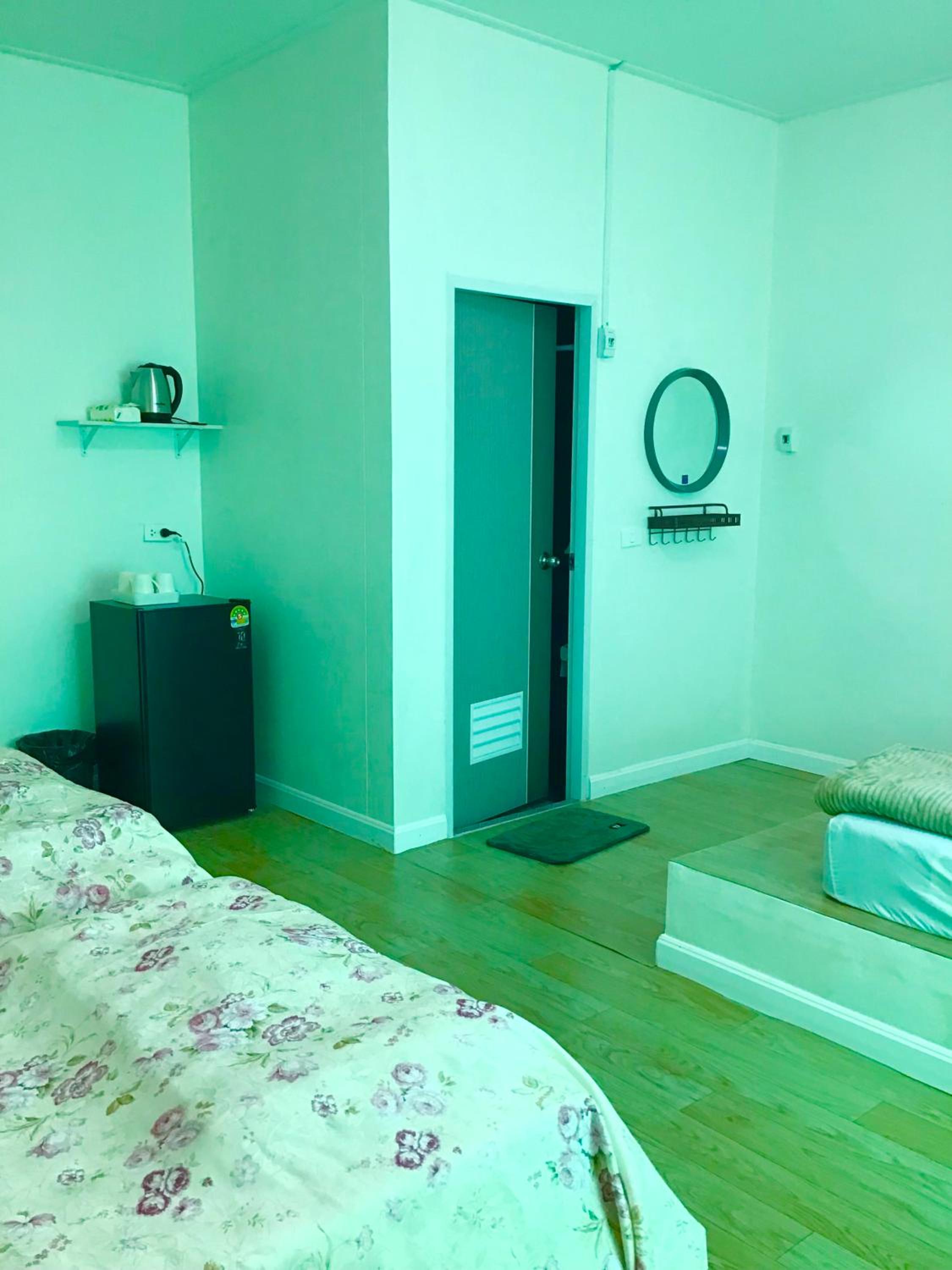 Deluxe Family Suite photo 2