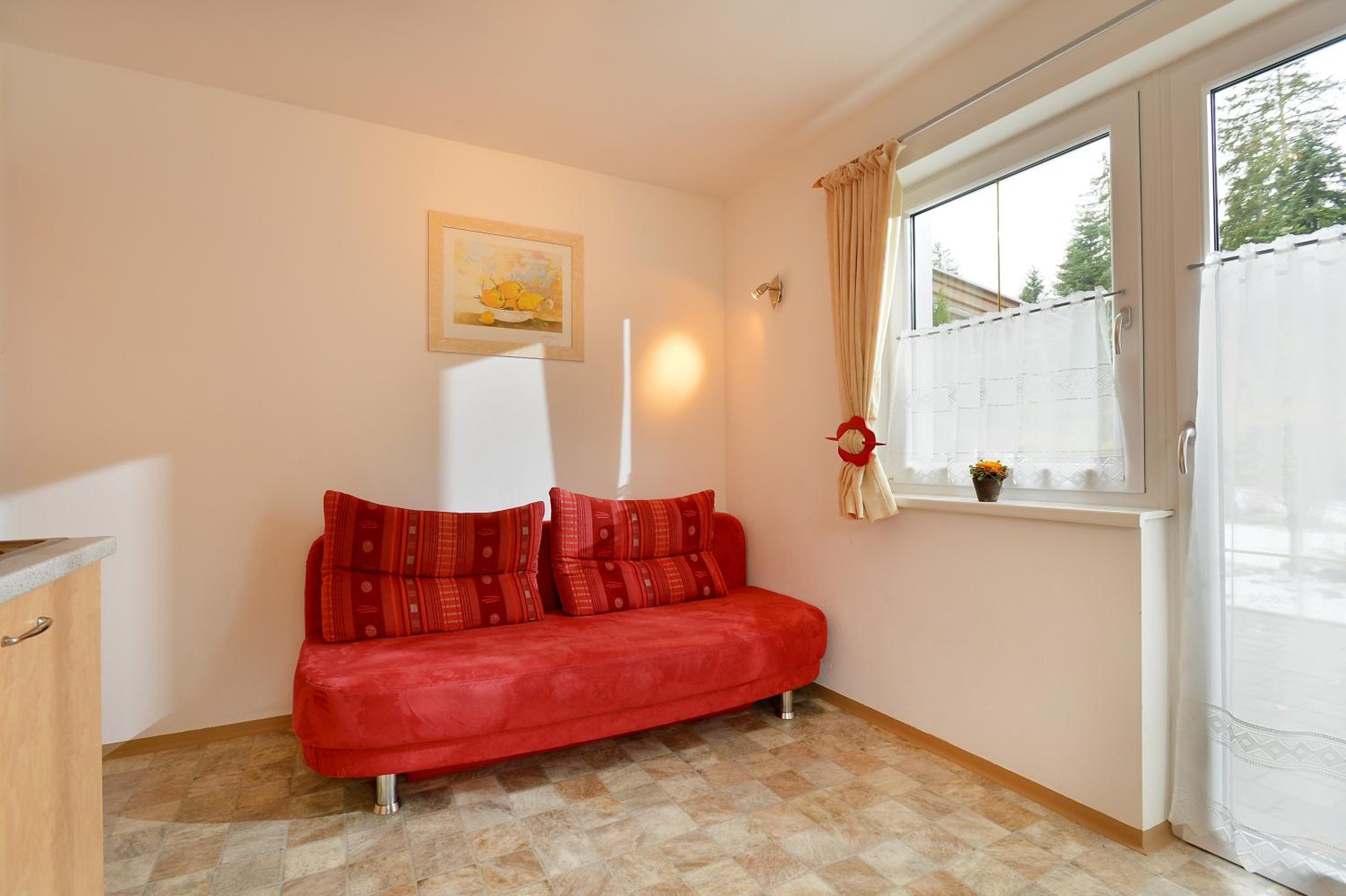 Apartment - Ground Floor photo 3