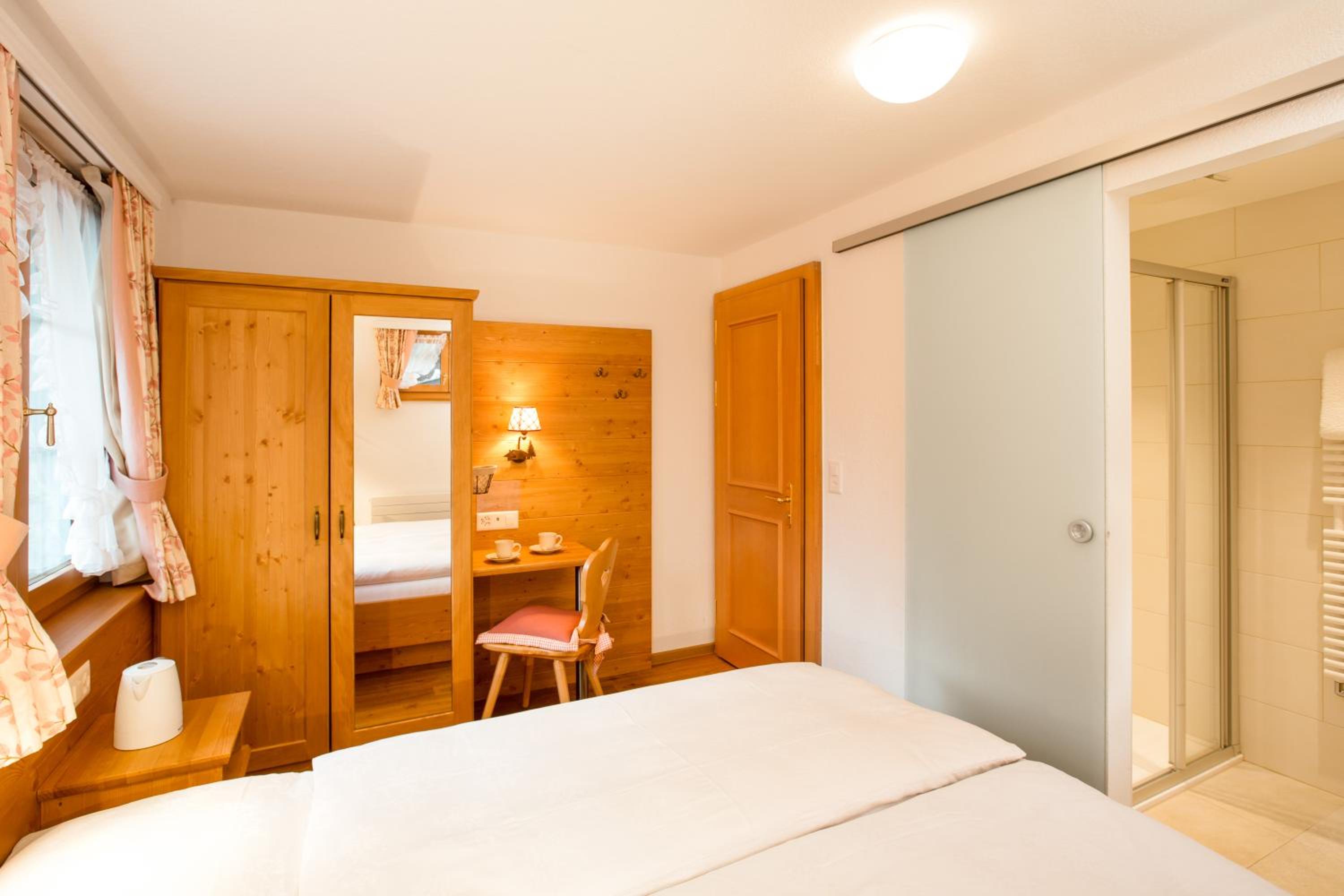 Cozy Double Room