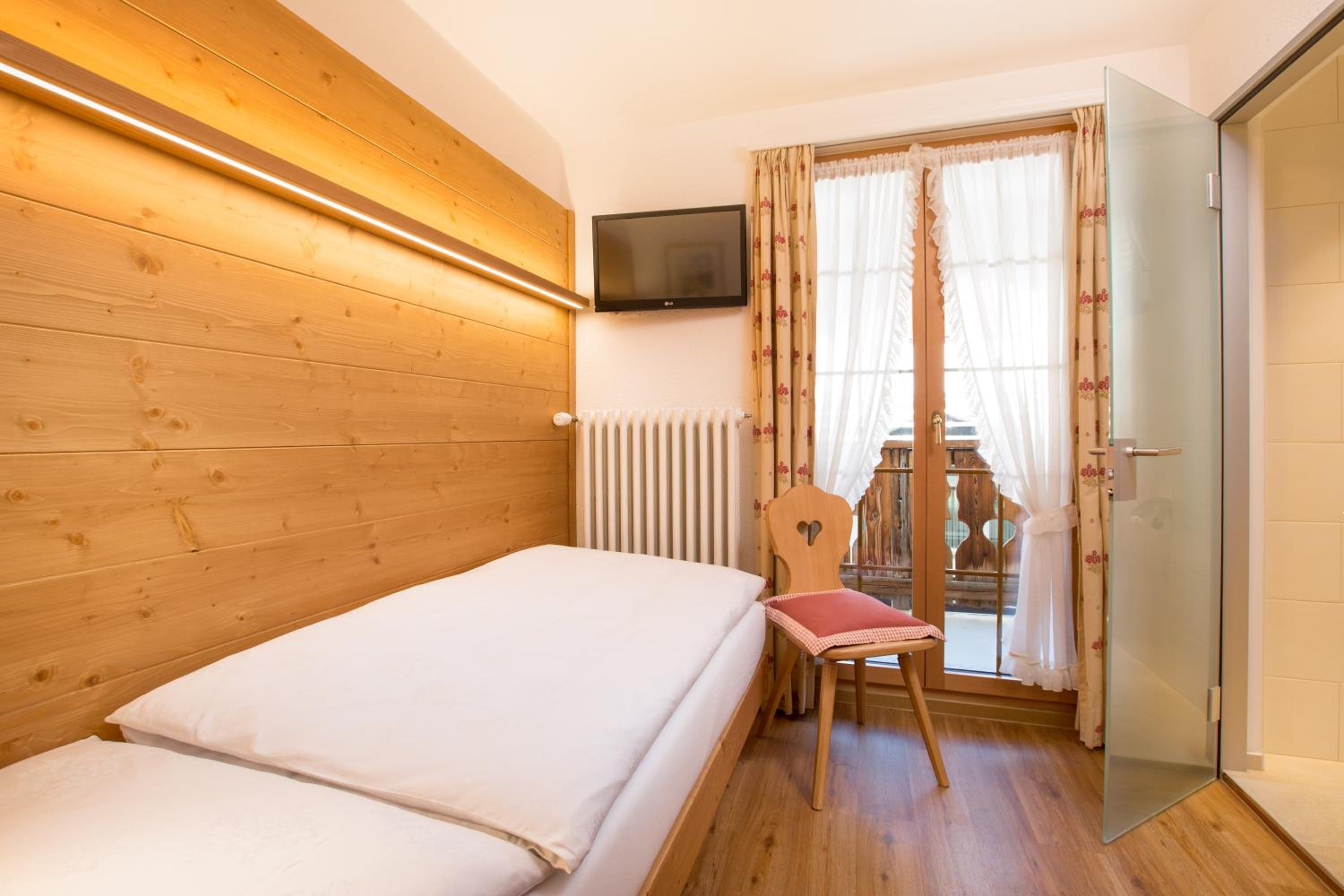 Small Single Room
