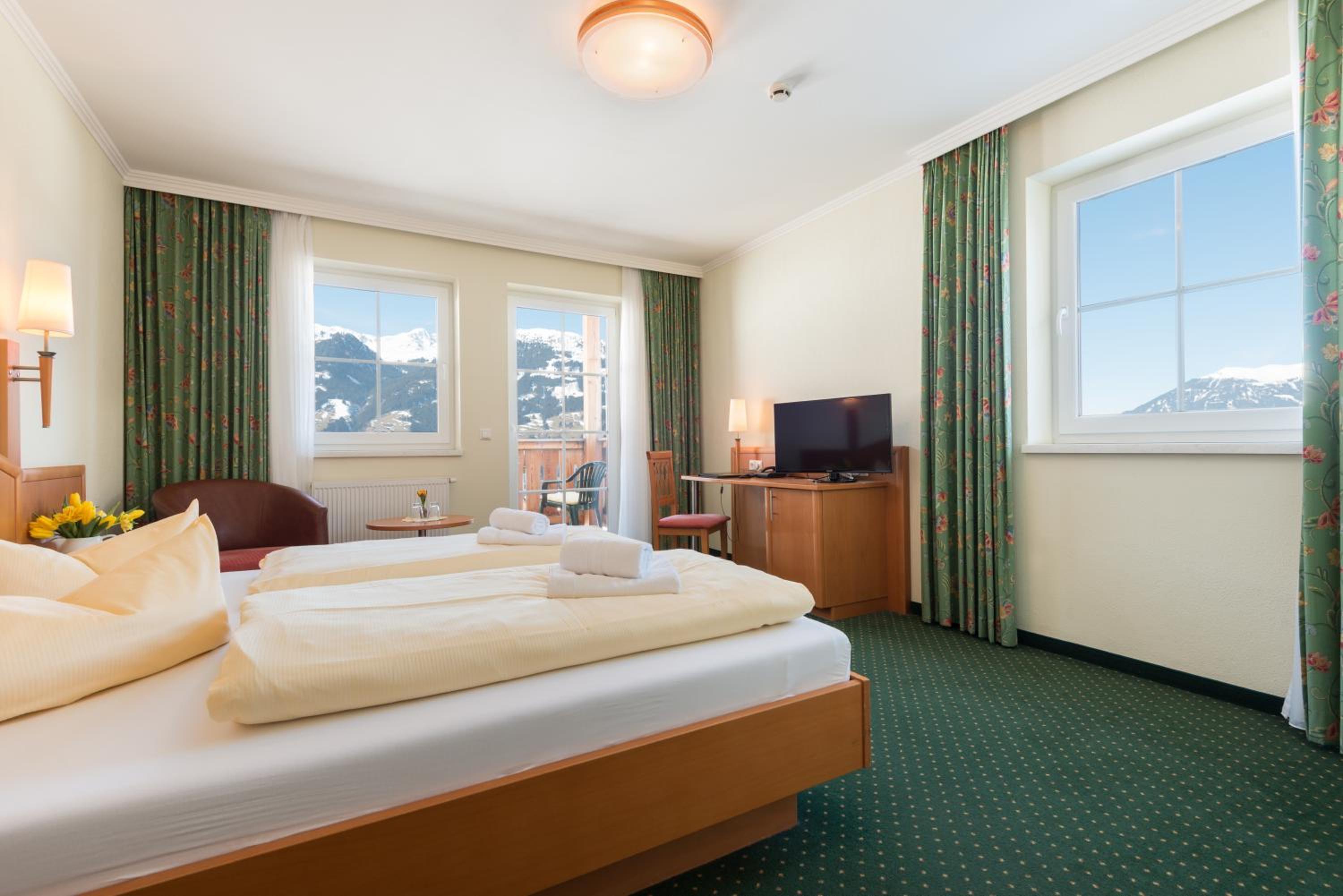 Double Room with Balcony (2 Adults + 1 Child)