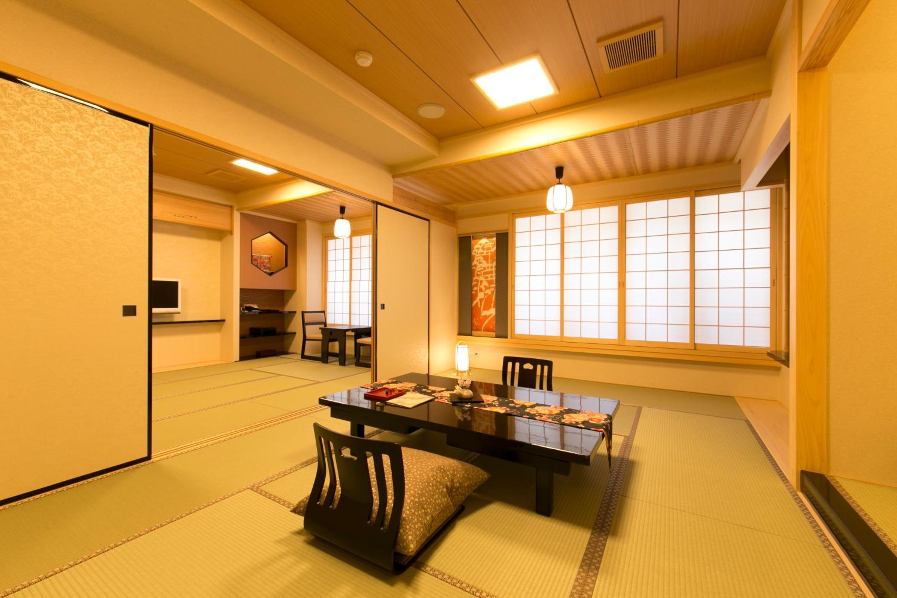 Japanese-Style Deluxe Room