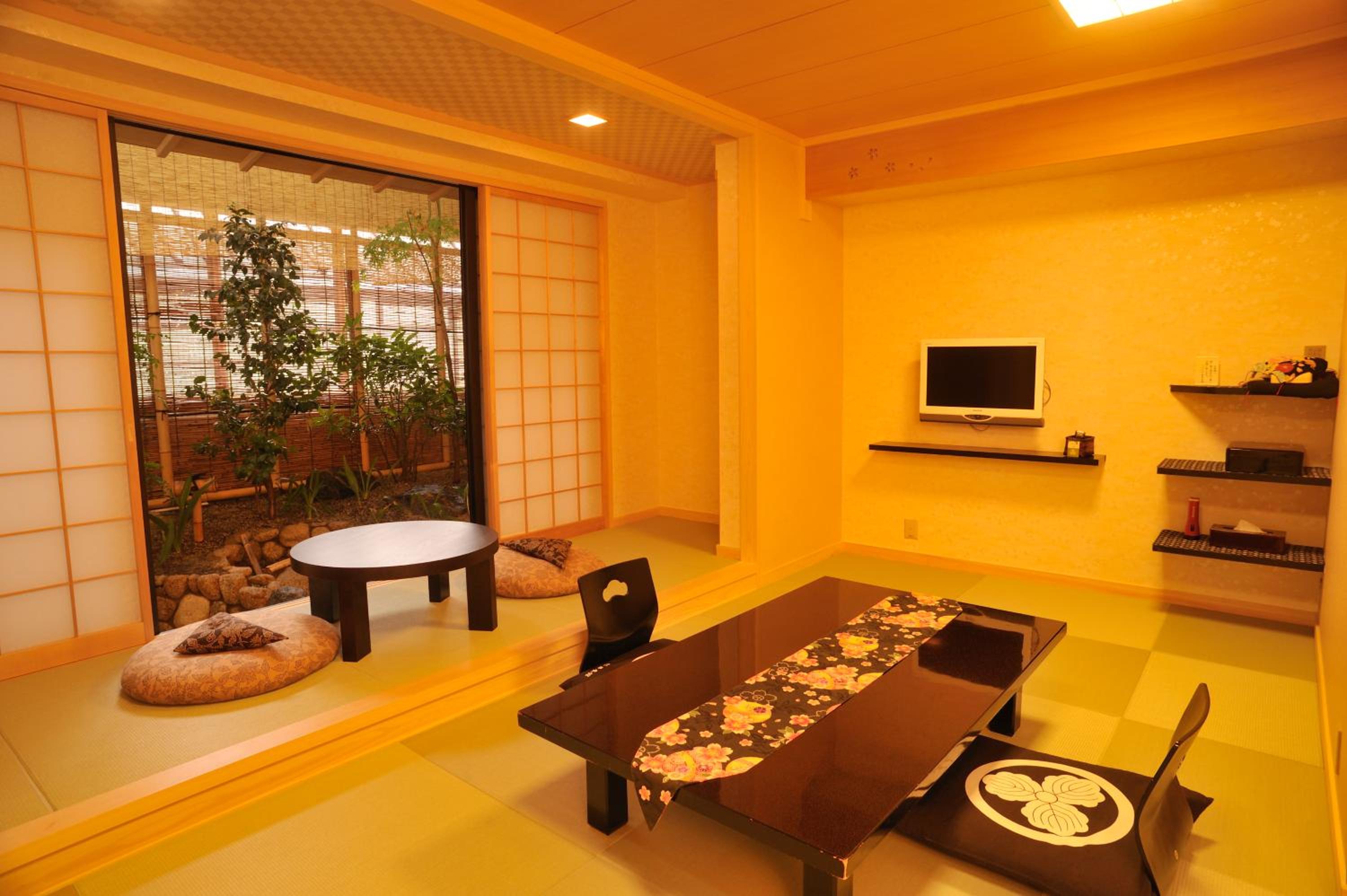 Japanese-Style Standard Room with Garden View