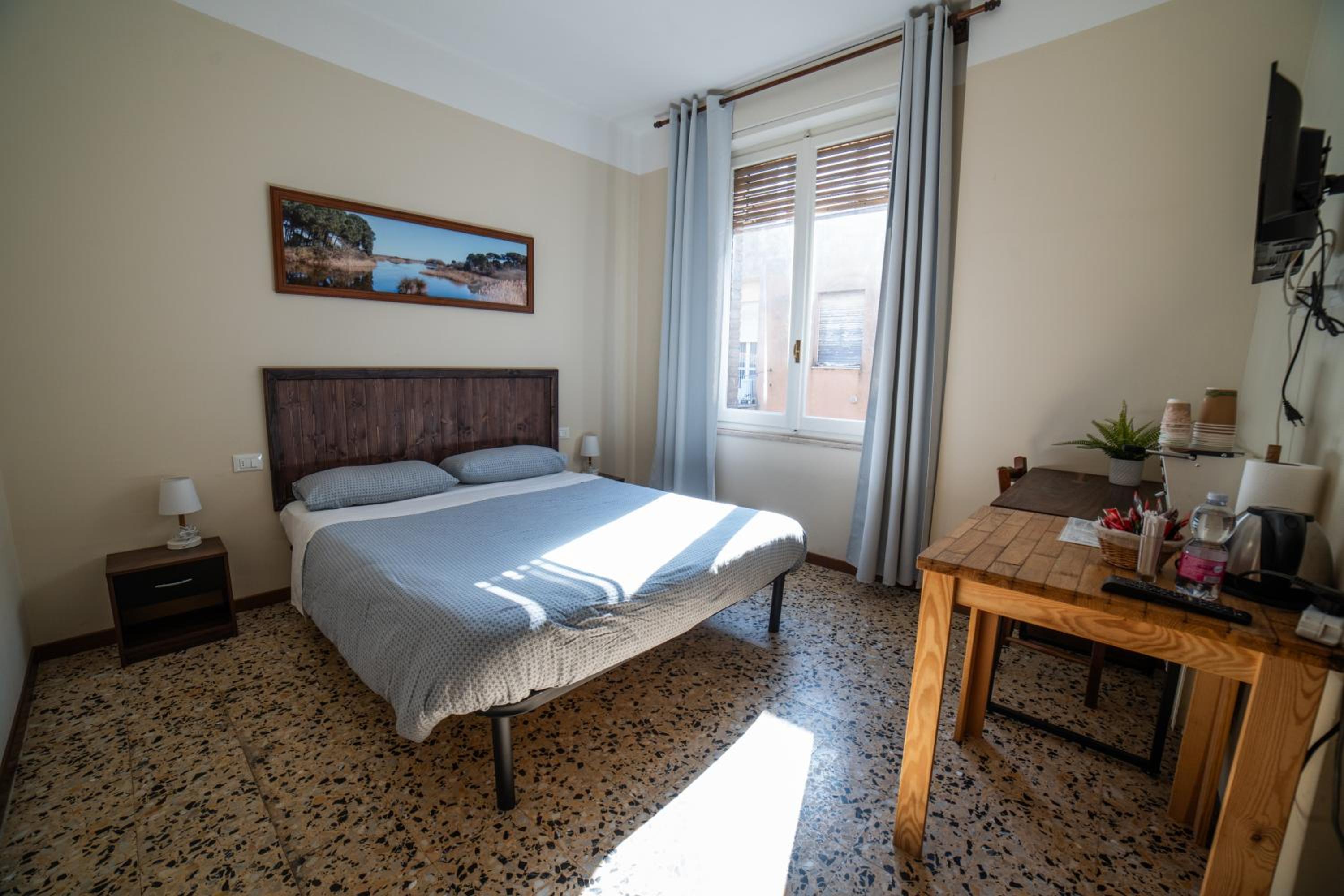 Basic Triple Room