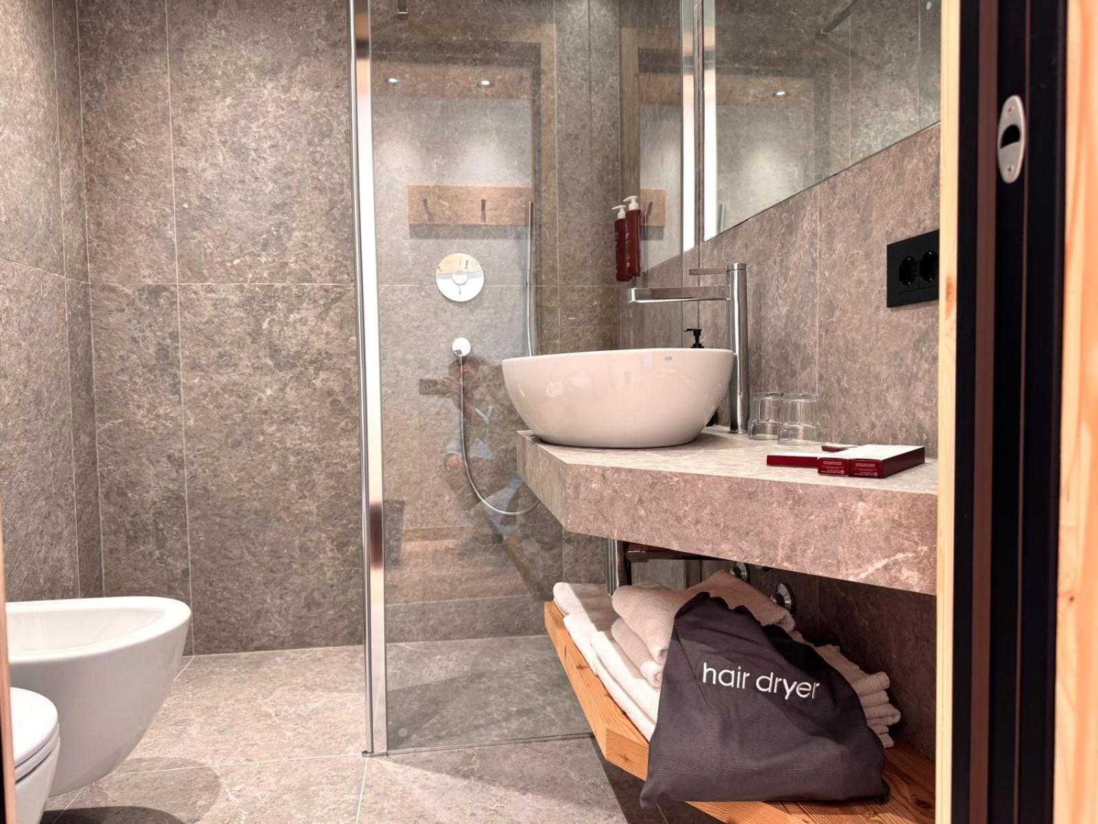 Deluxe Triple Room photo 1