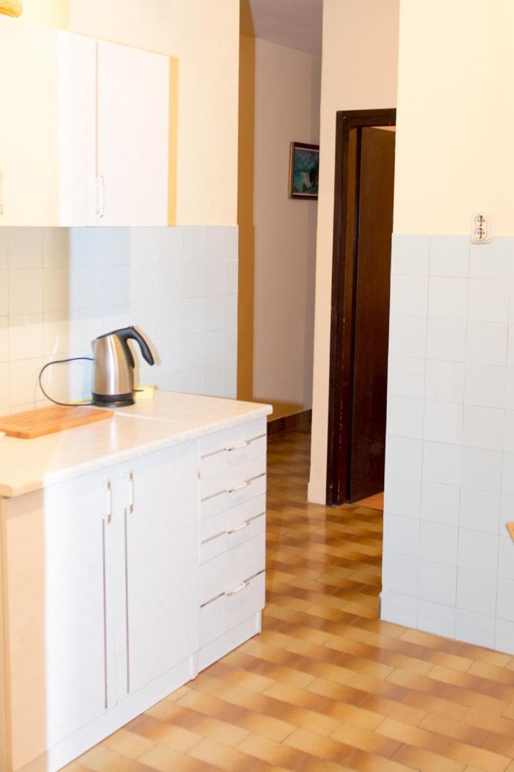 Two-Bedroom Apartment - Photo 10