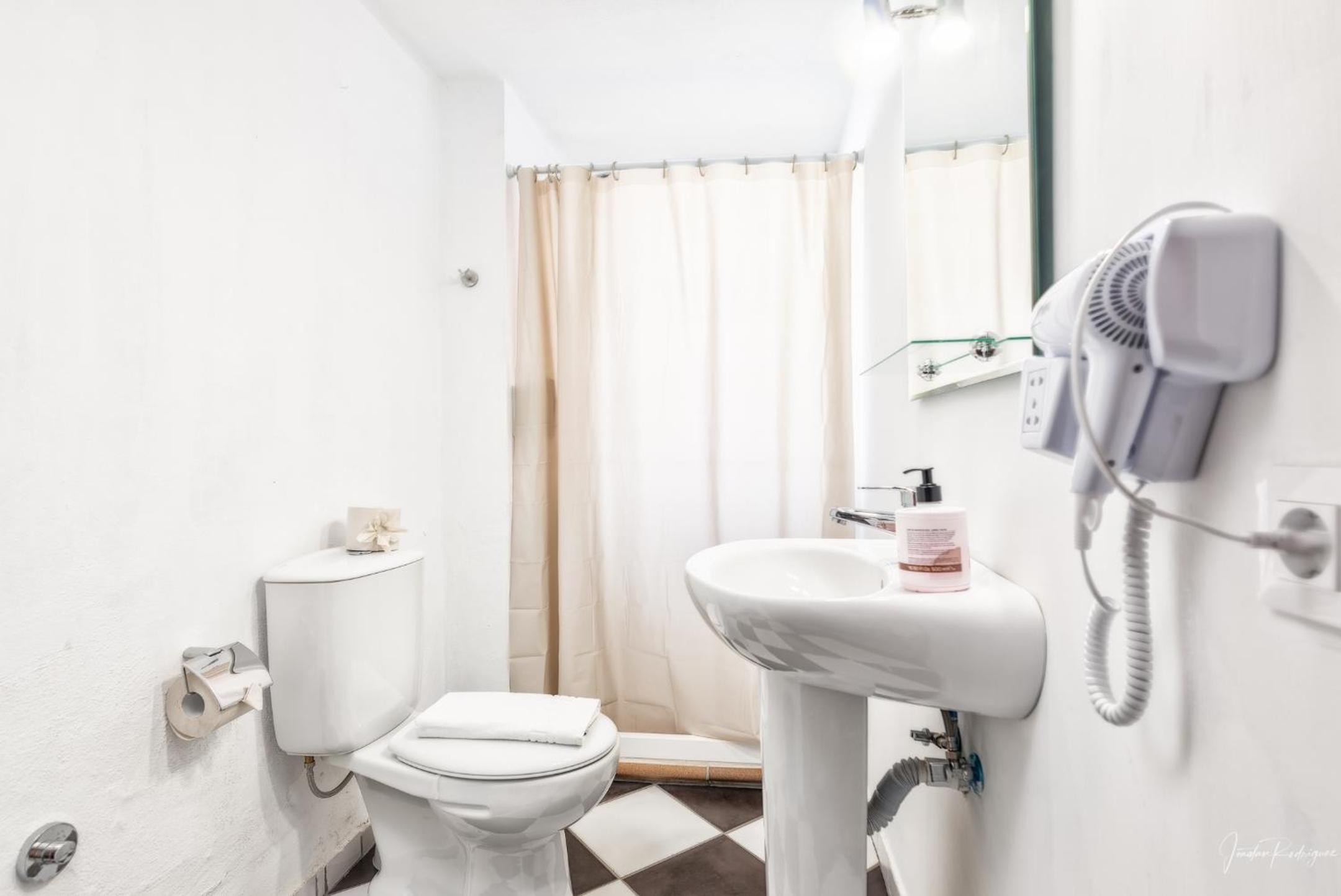 Double Room with Private External Bathroom