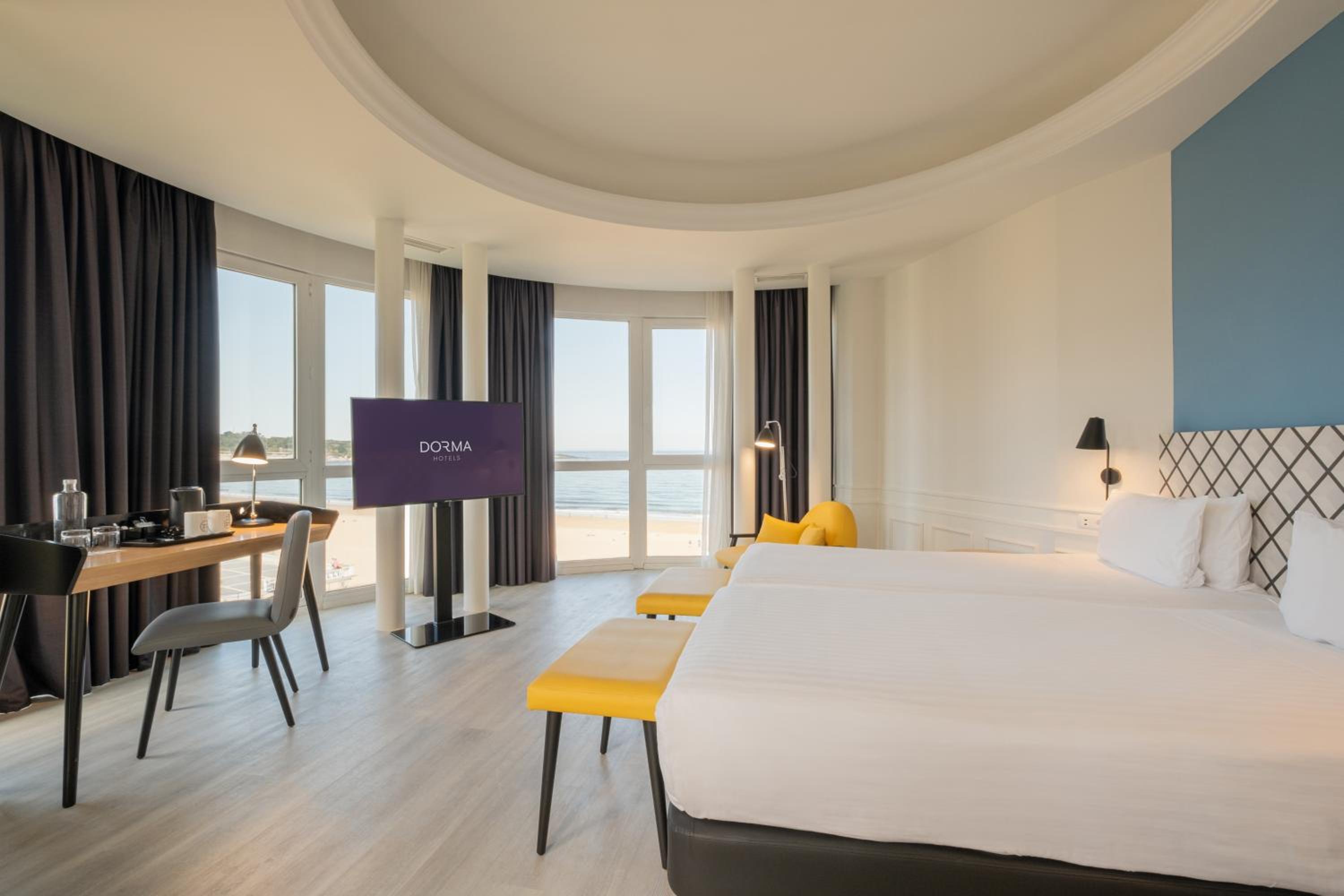 Superior Double Room with Sea View - Photo 1