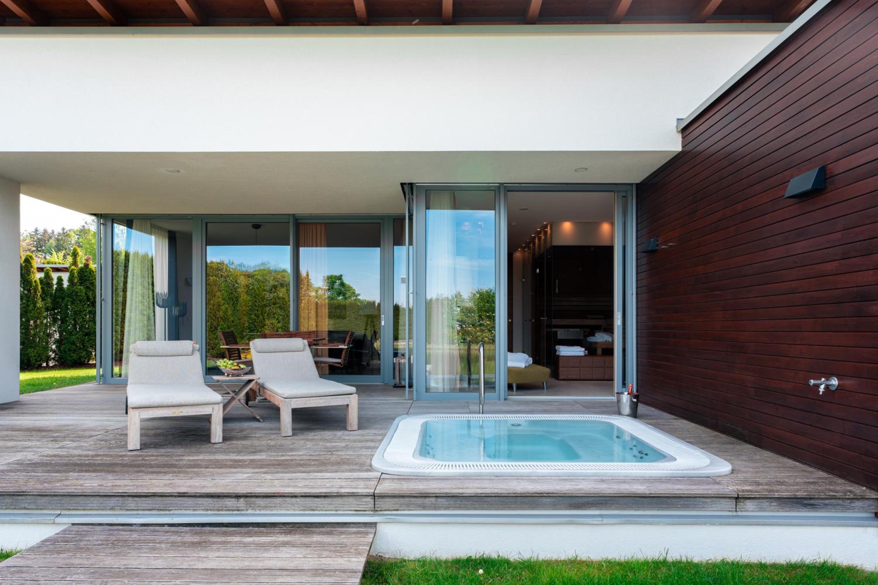 Standard Villa photo 1