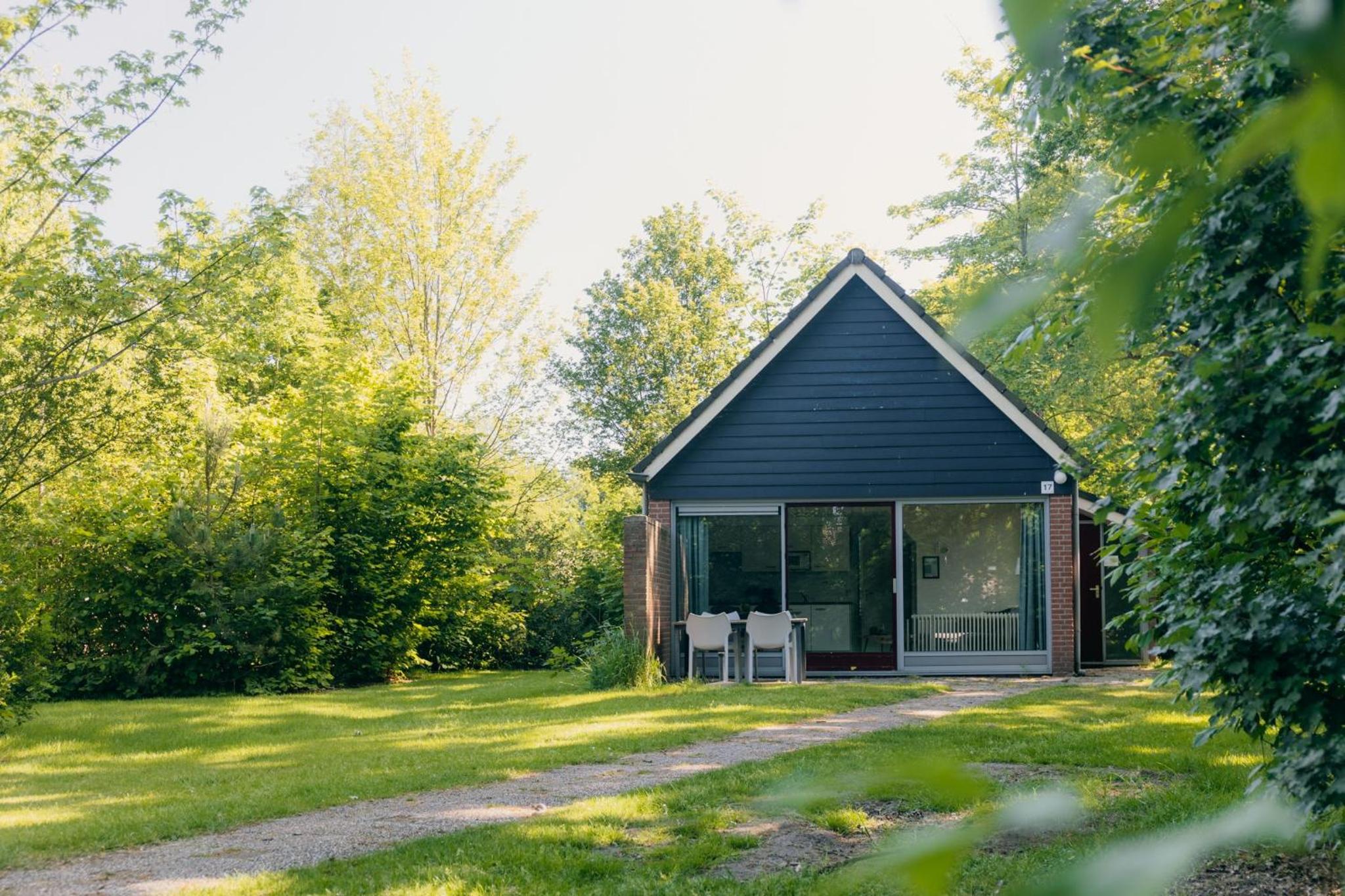 One-Bedroom Bungalow photo 1