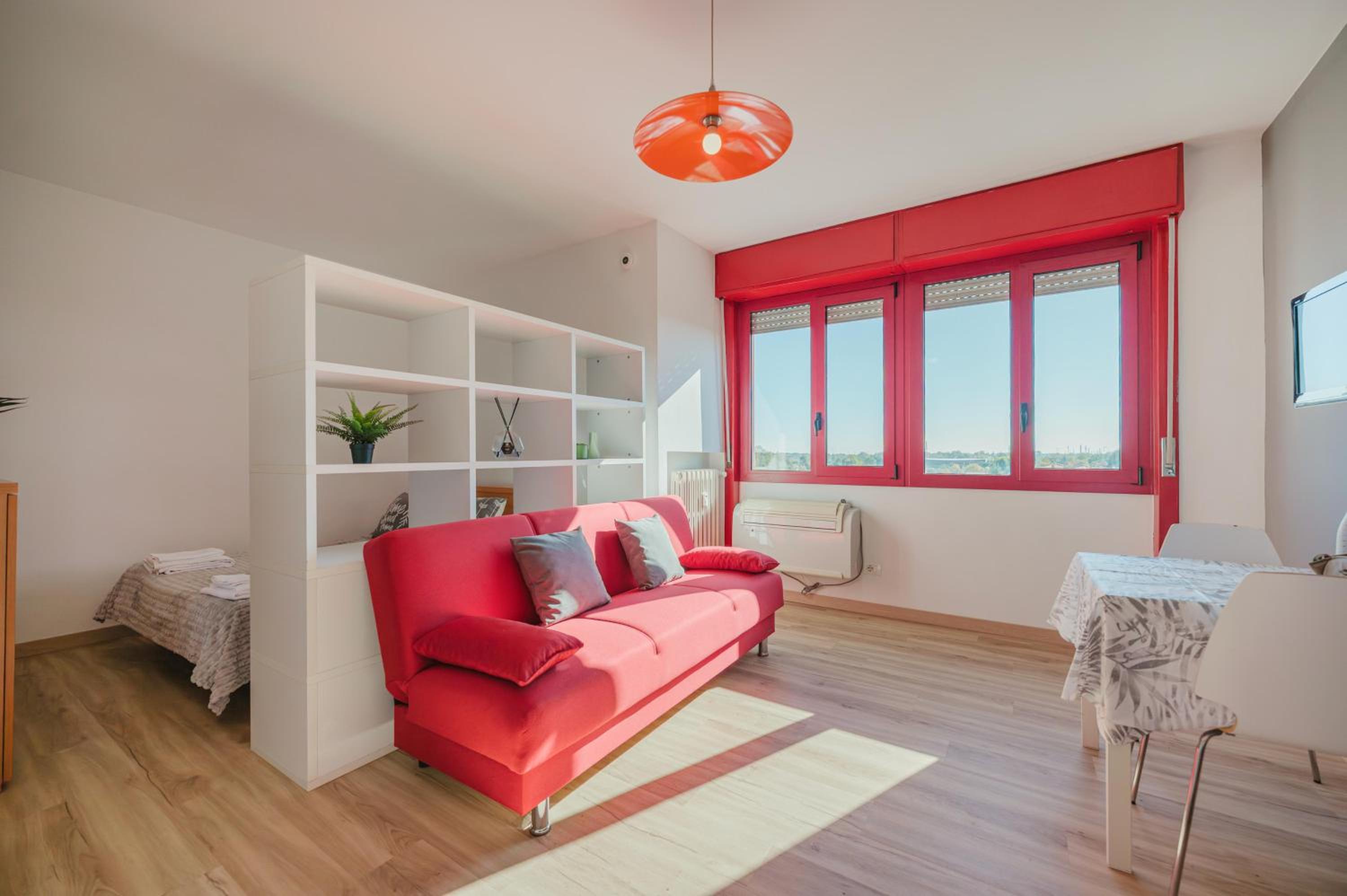 One-Bedroom Deluxe Apartment photo 1