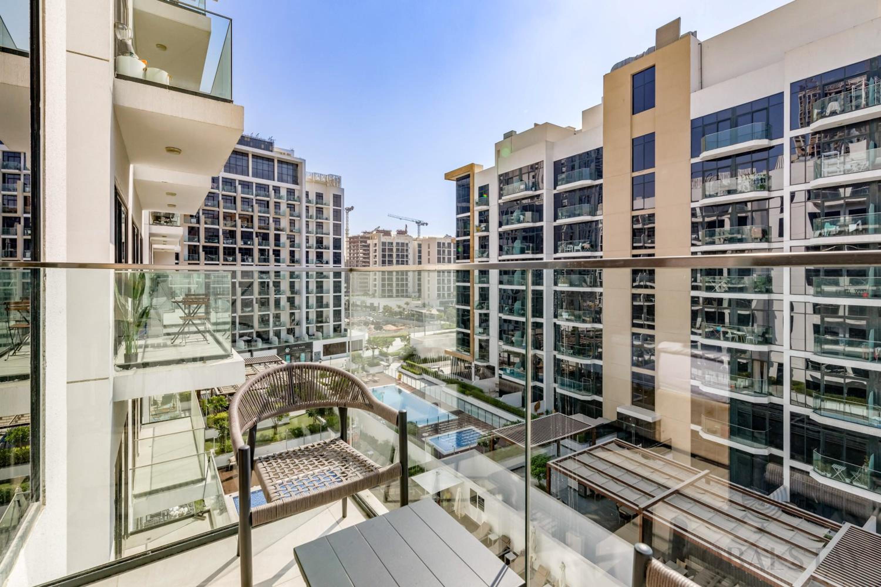One-Bedroom Apartment with Balcony photo 3