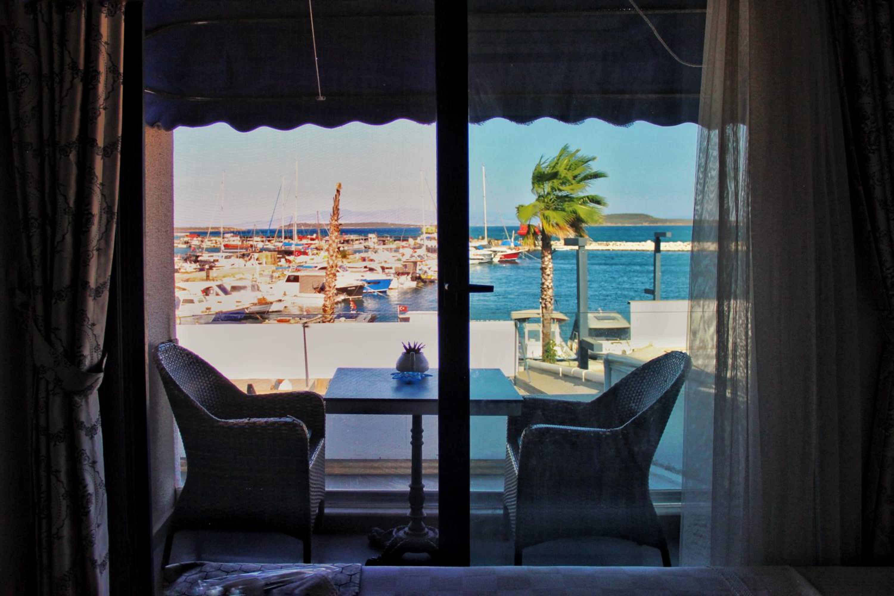 Suite with Sea View photo 2