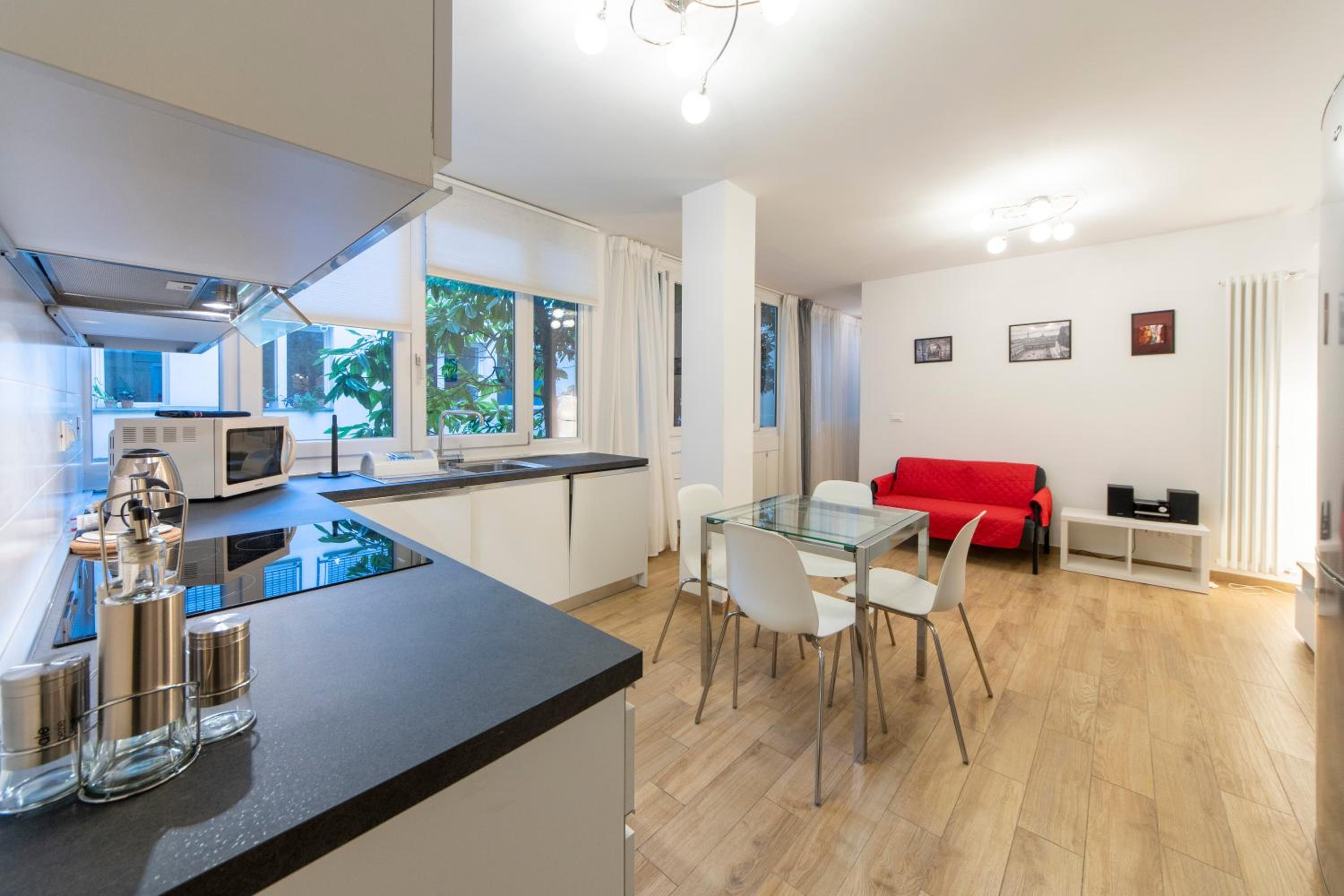 One-Bedroom Apartment