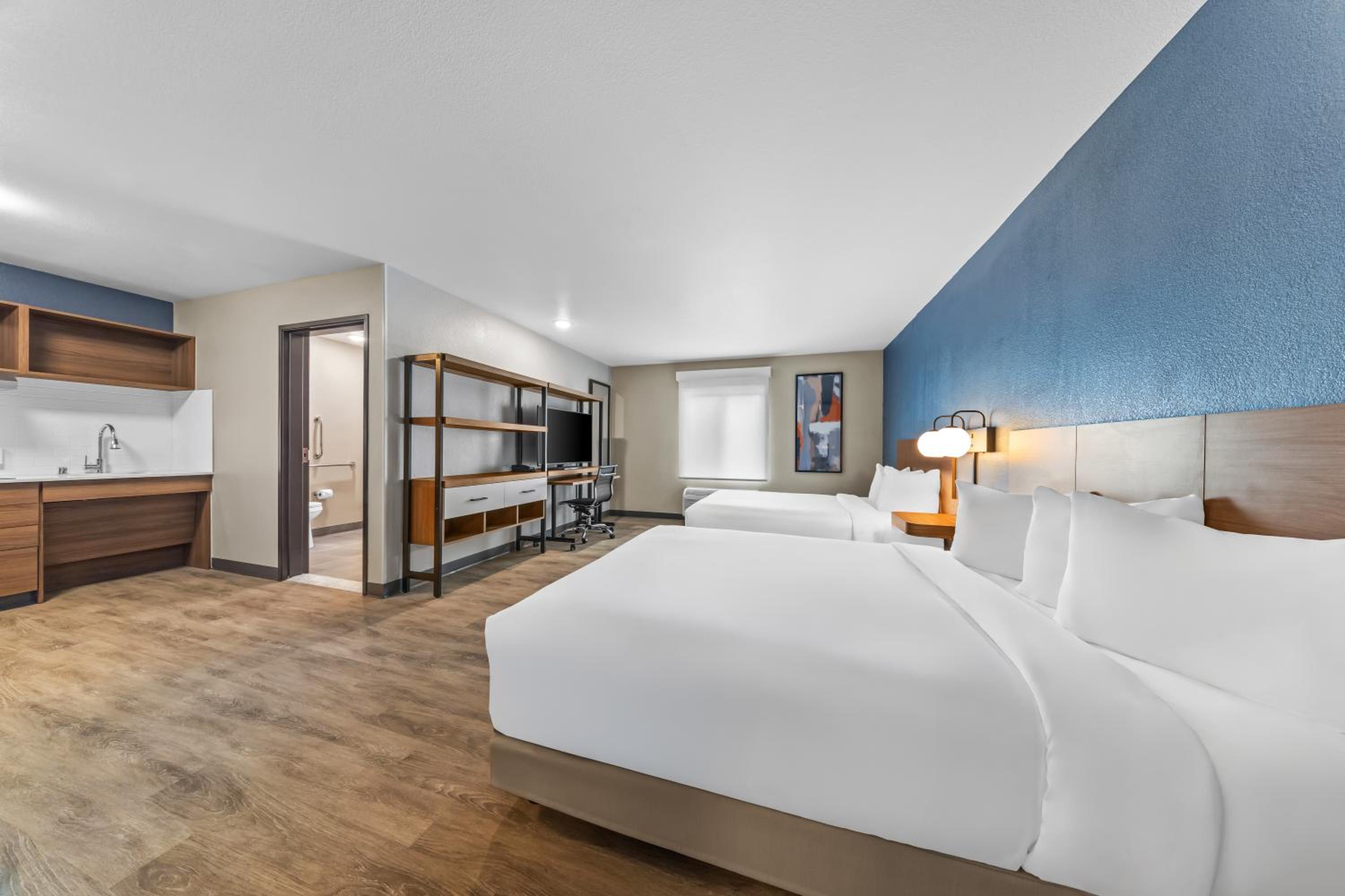Queen Room with Two Queen Beds and Kitchen- Accessible