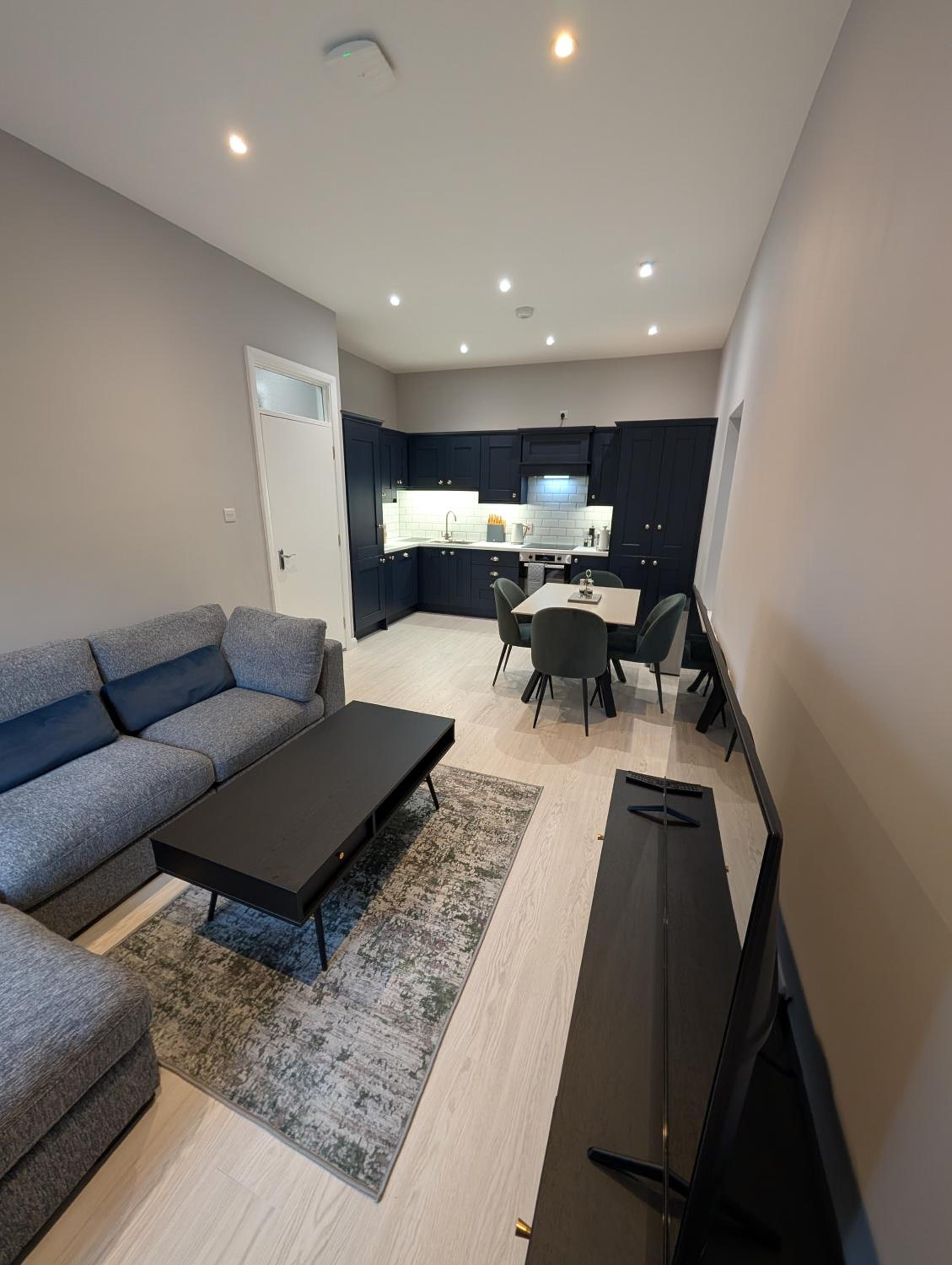 Apartment photo 3