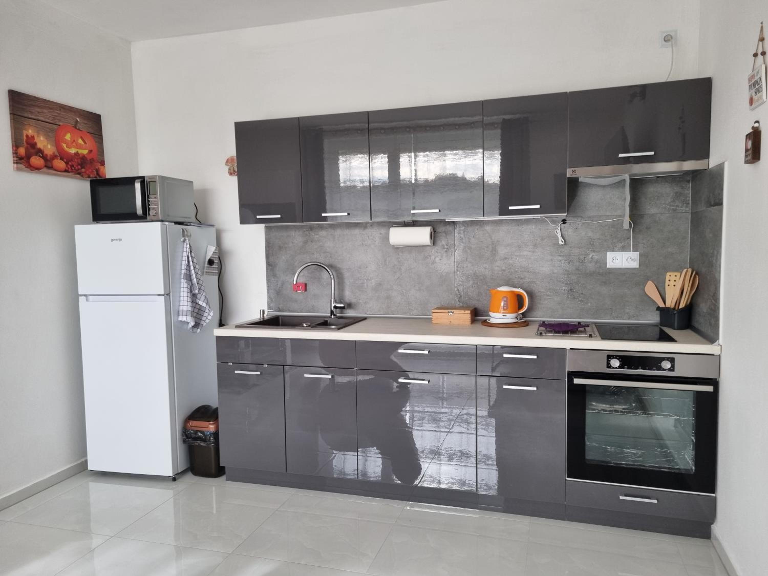 One-Bedroom Apartment with Terrace