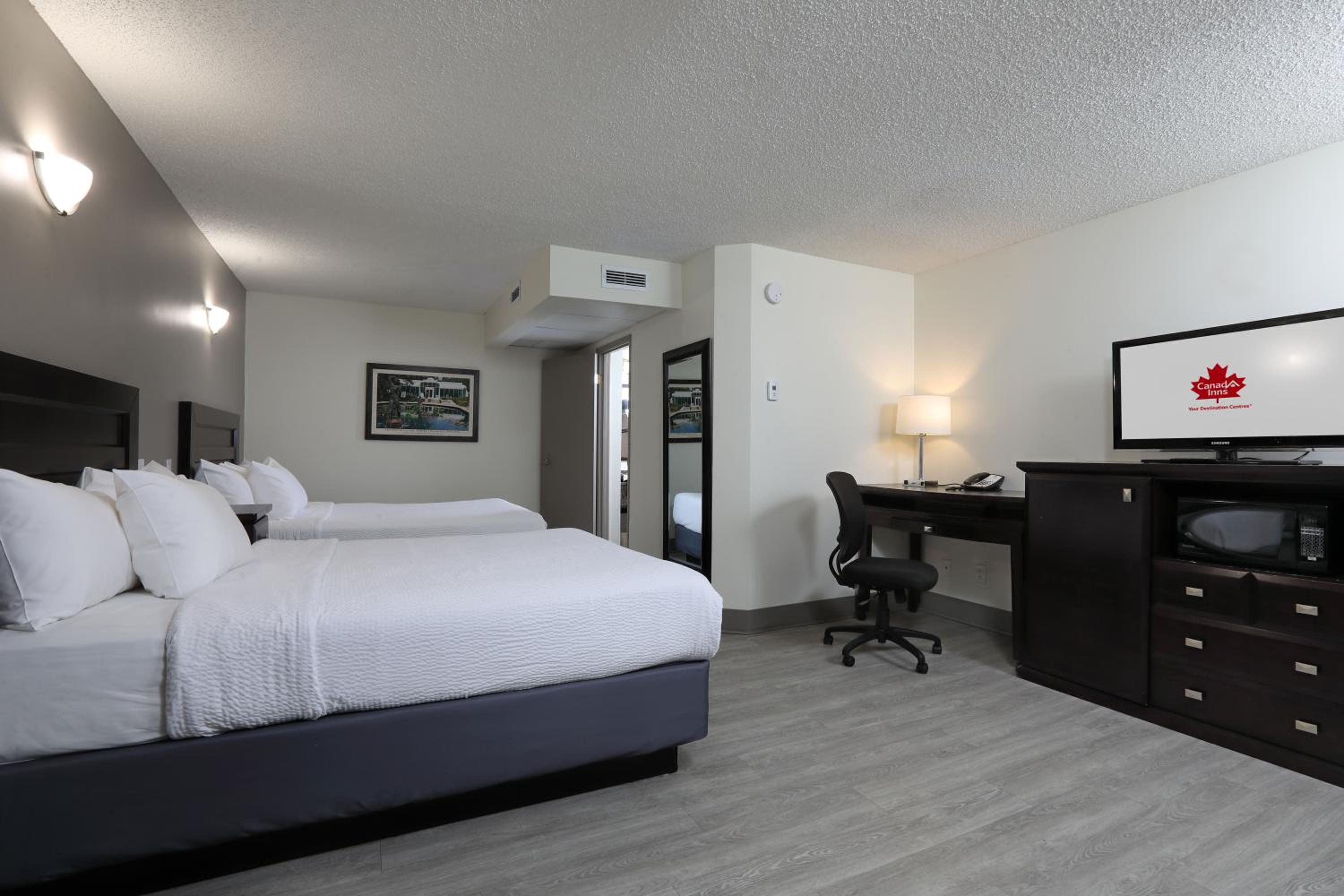 Deluxe Queen Room photo 2
