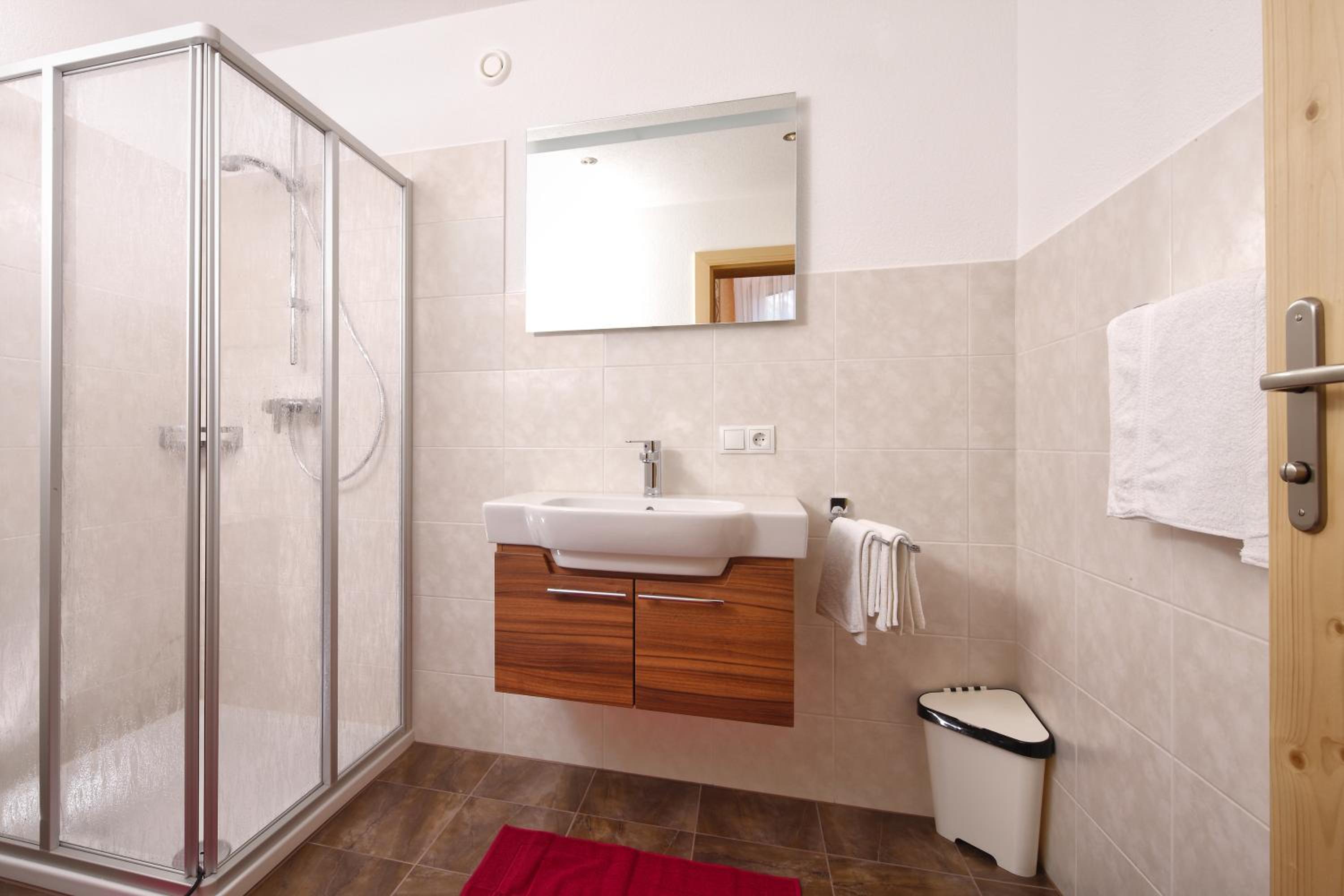 Apartment With Two Bathrooms photo 3