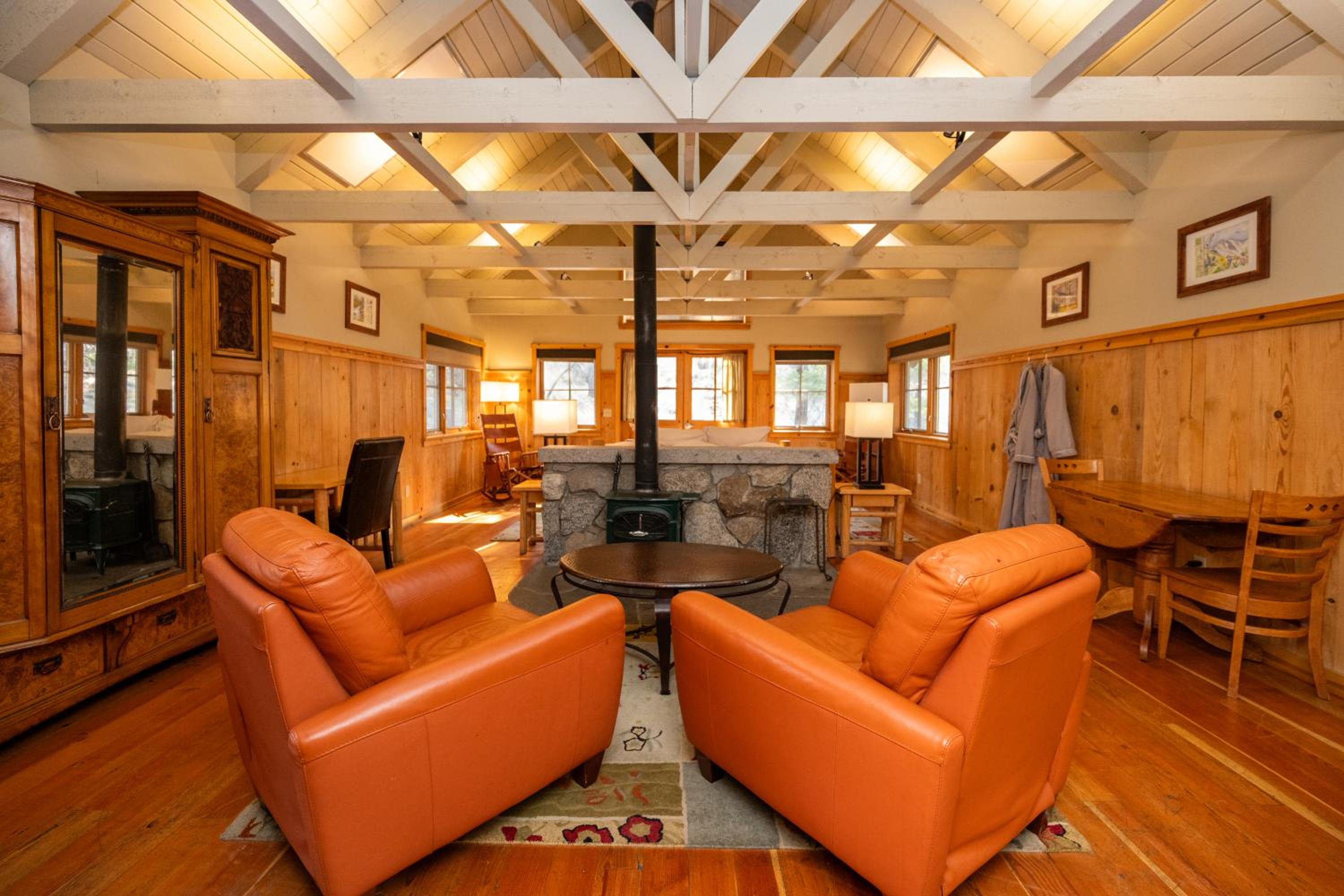Eyrie Cabin