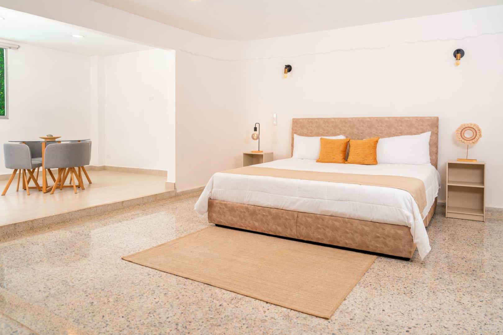 Deluxe King Suite