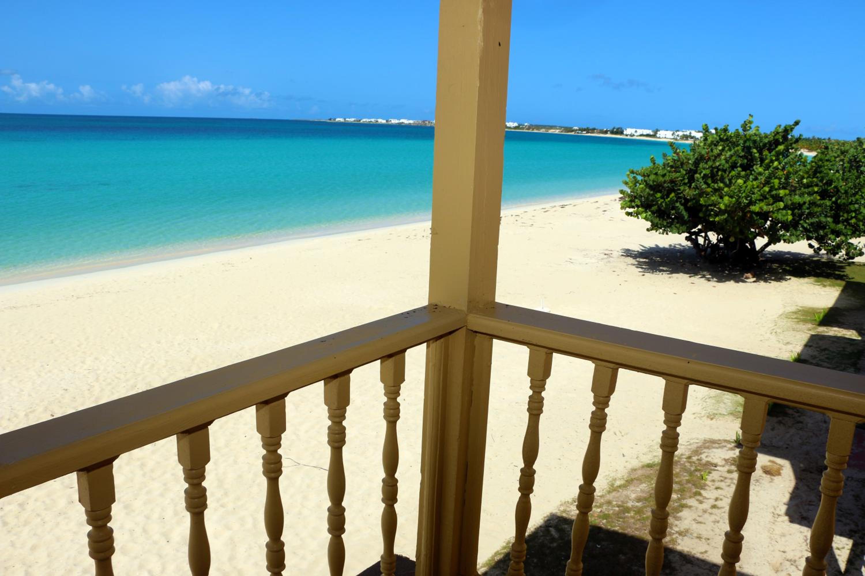 Studio With Kitchen - Beach Front photo 2