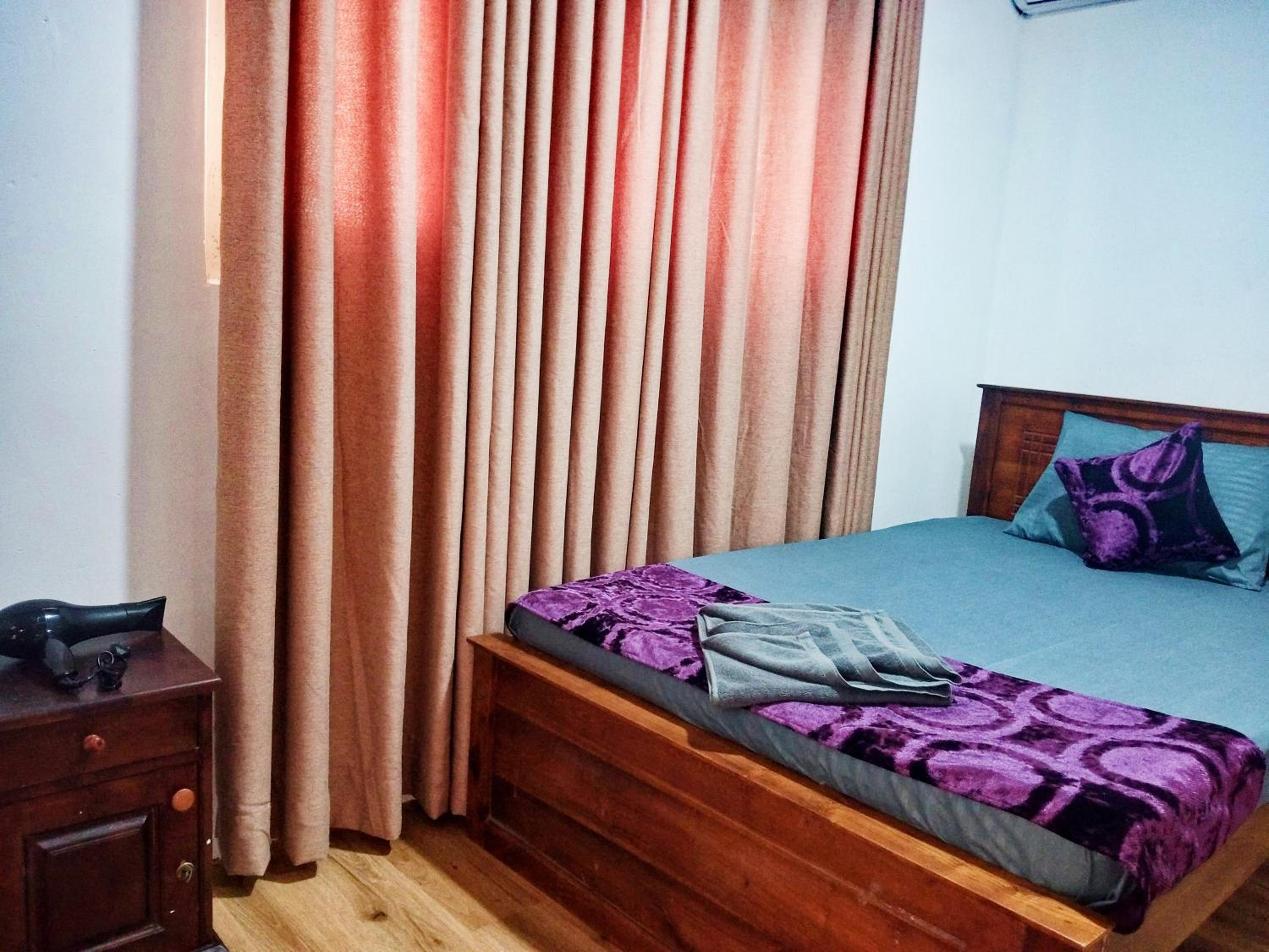 Single Room photo 3