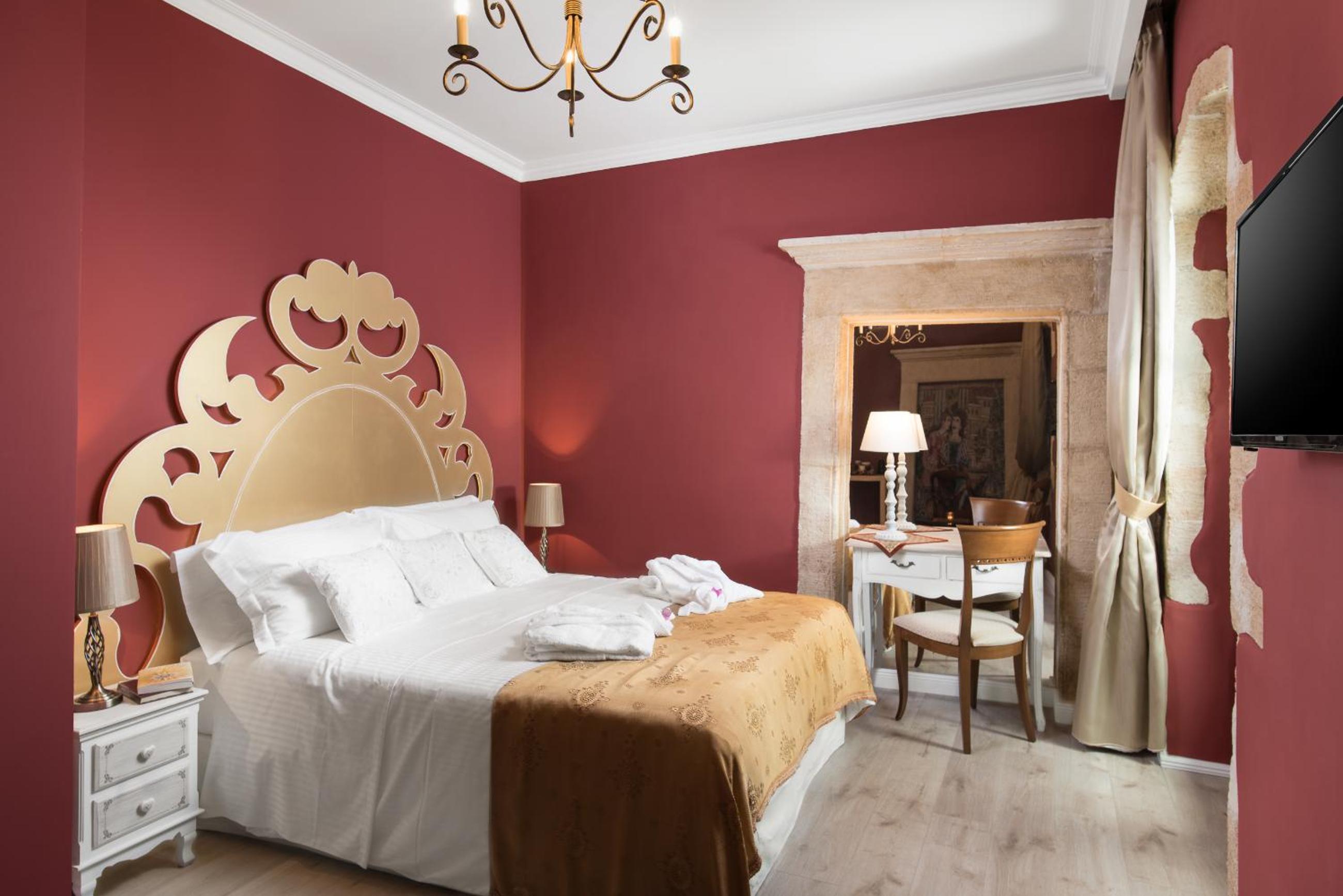 Deluxe Double Room with Sea View and Balcony (Aretousa) - Photo 1