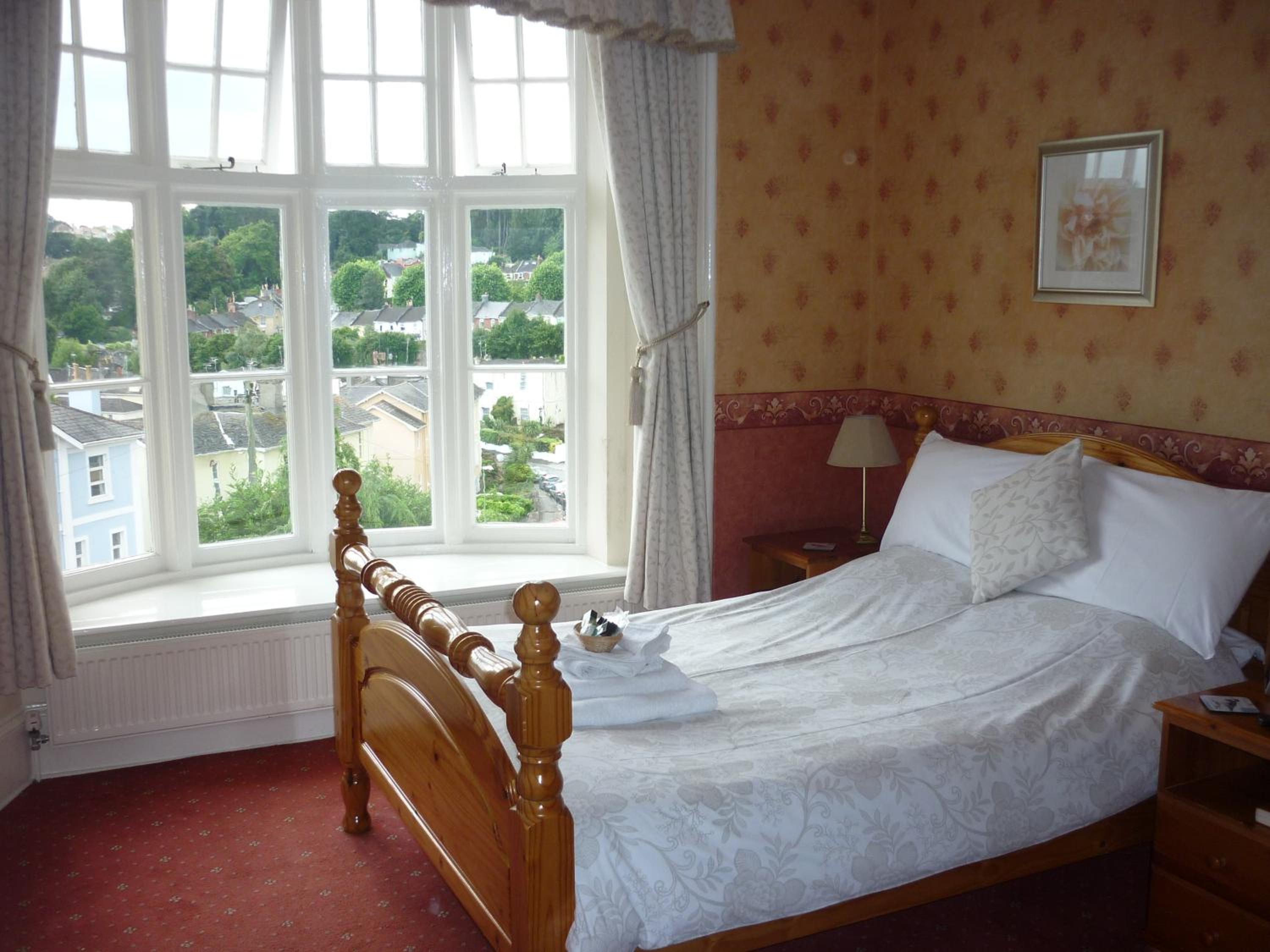Standard Double Room with Shower photo 2