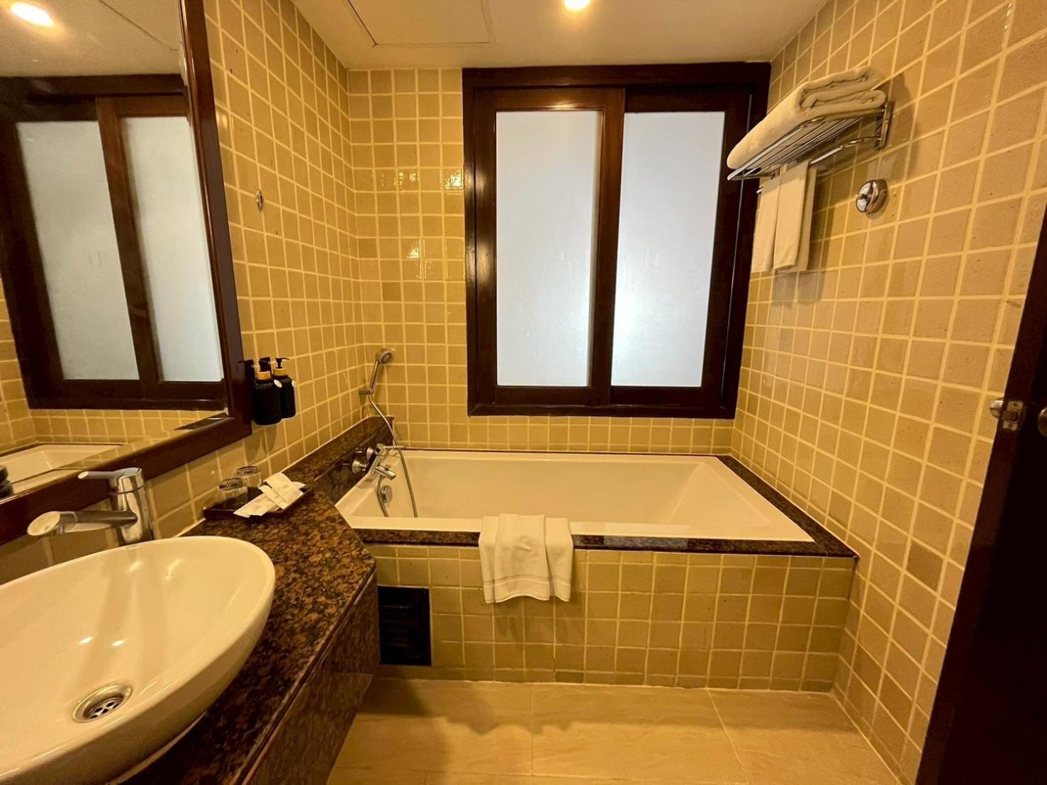 Deluxe Double or Twin Room
