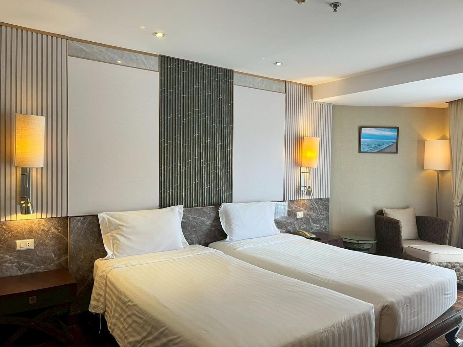 Deluxe Double or Twin Room