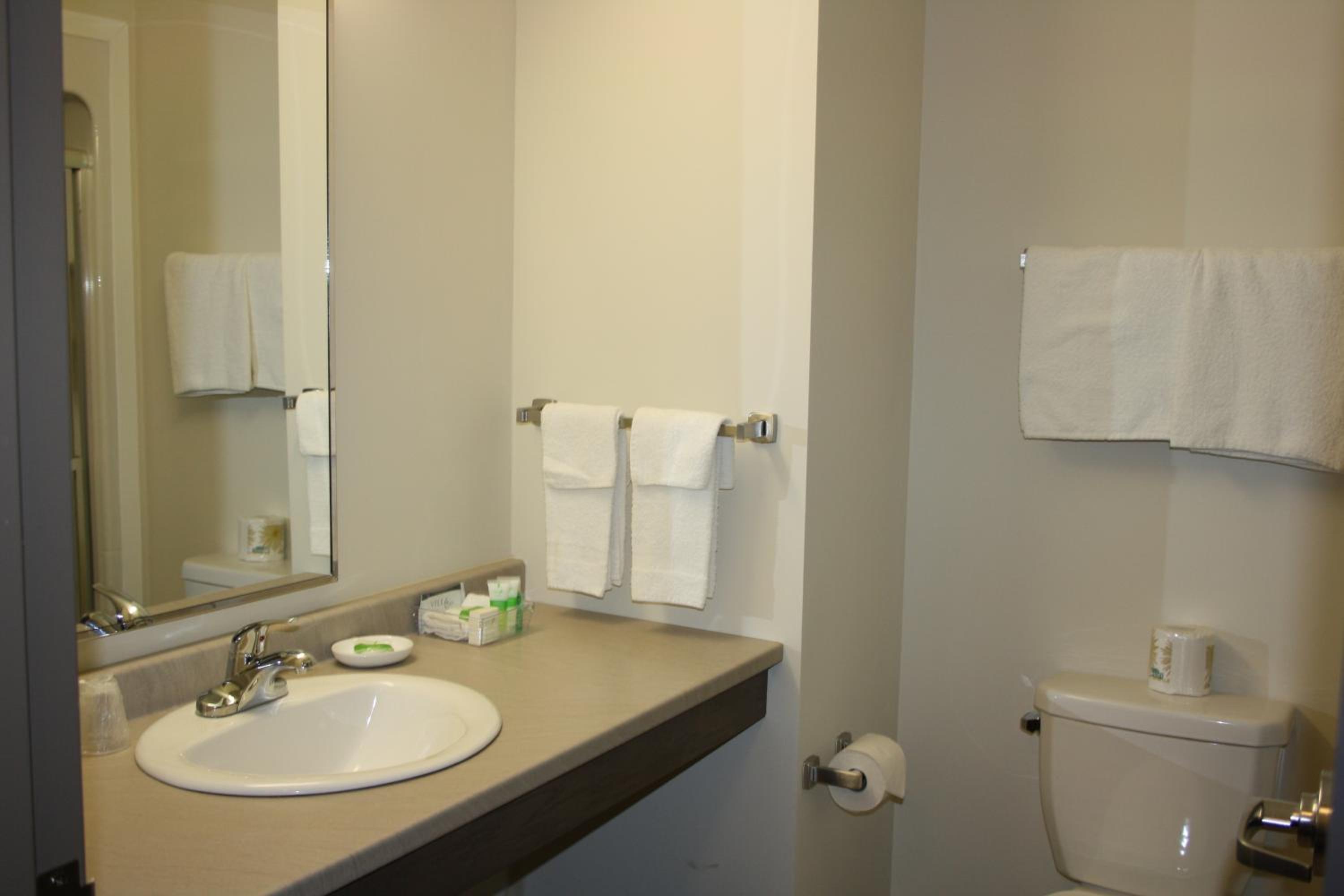 Double Room with Two Double Beds with Shower