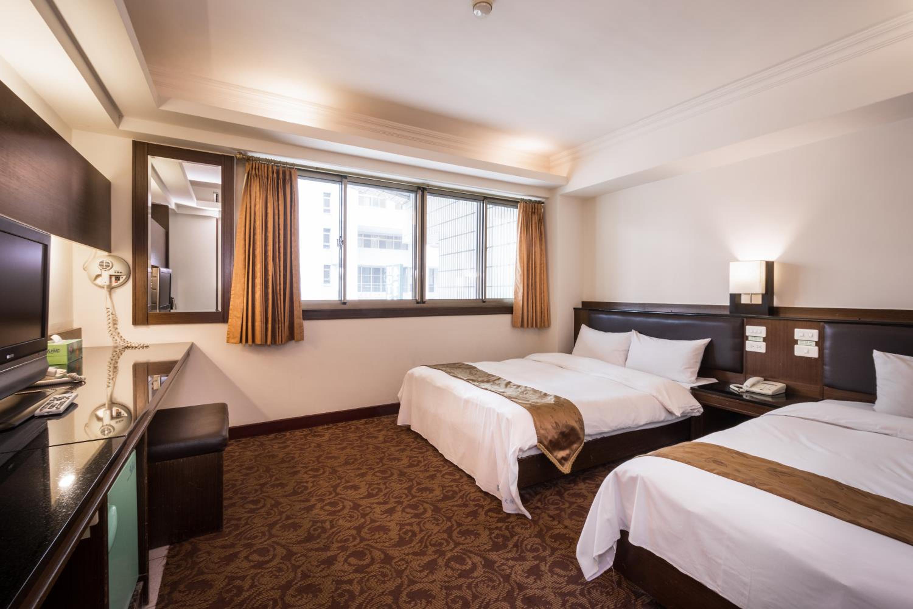Standard Triple Room photo 2