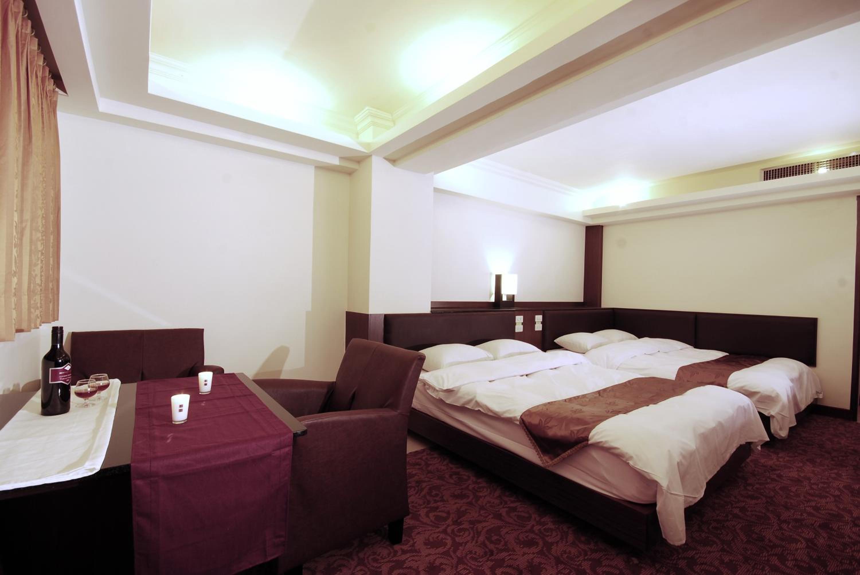 Superior Twin Room photo 3