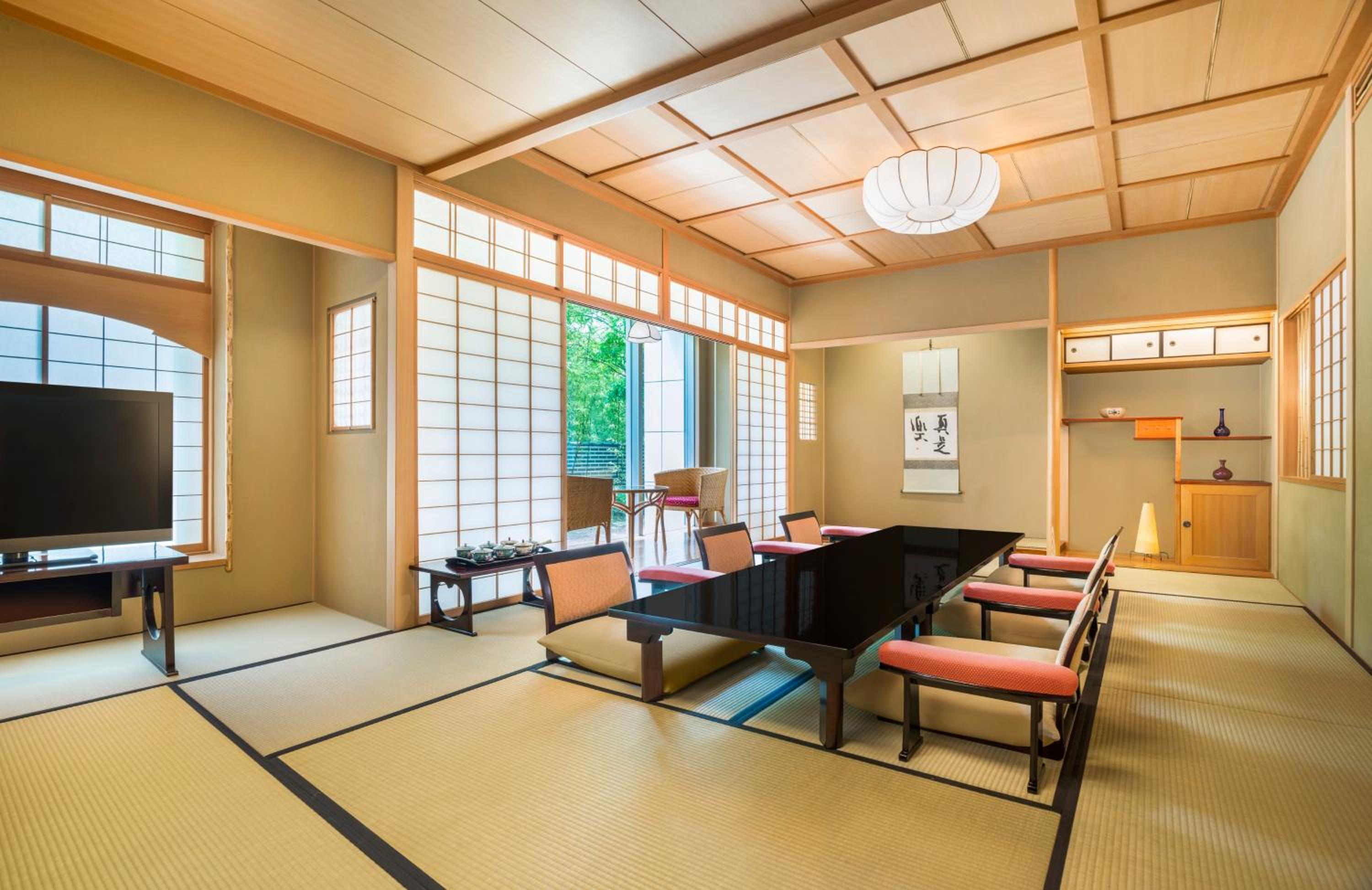 Garden Luxury Suite Room with Tatami Area - Non-Smoking