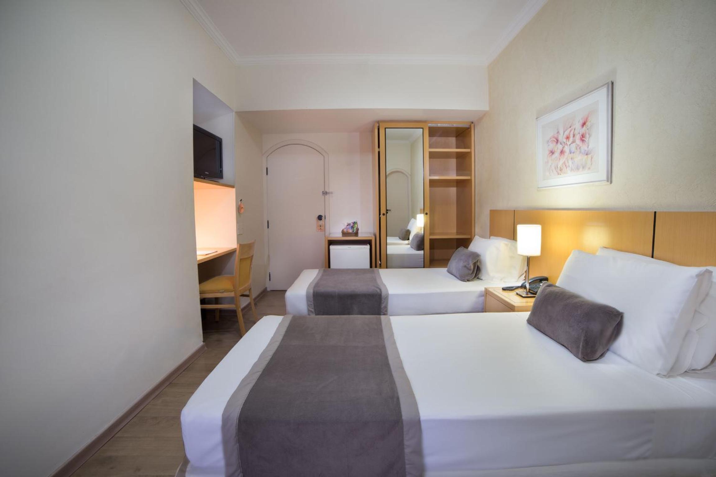 Luxury Twin Room