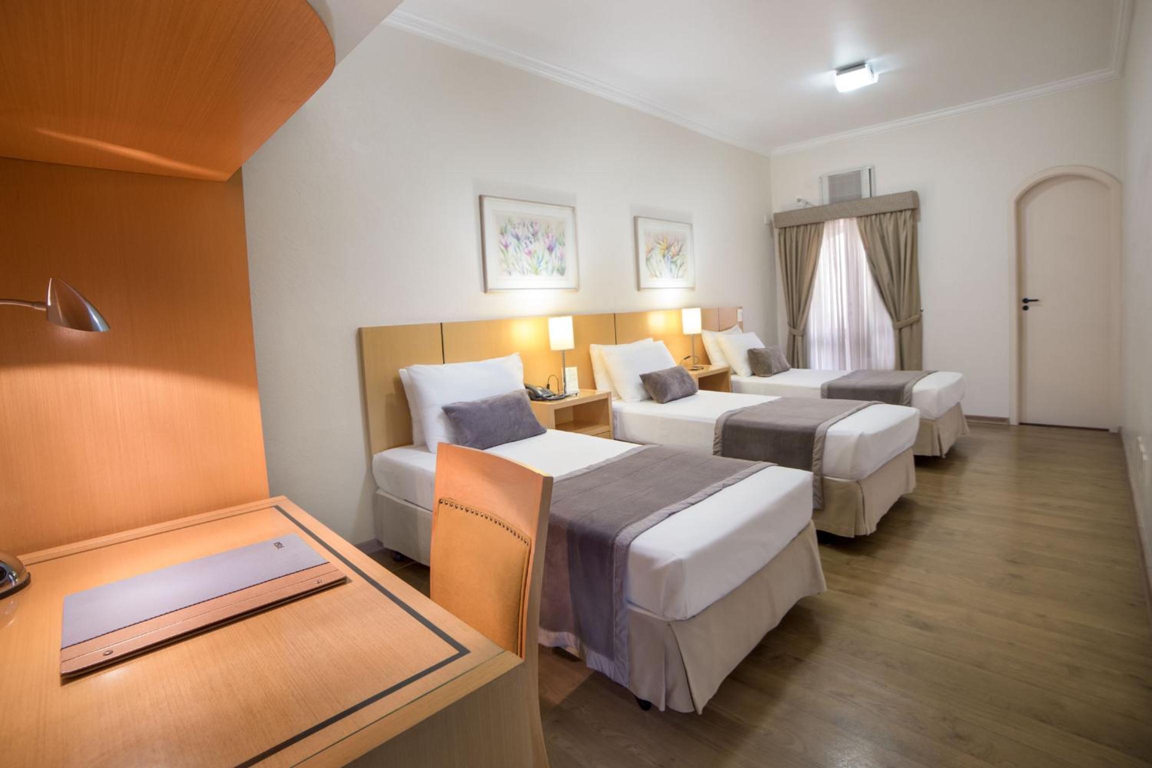 Luxury Triple Room photo 2