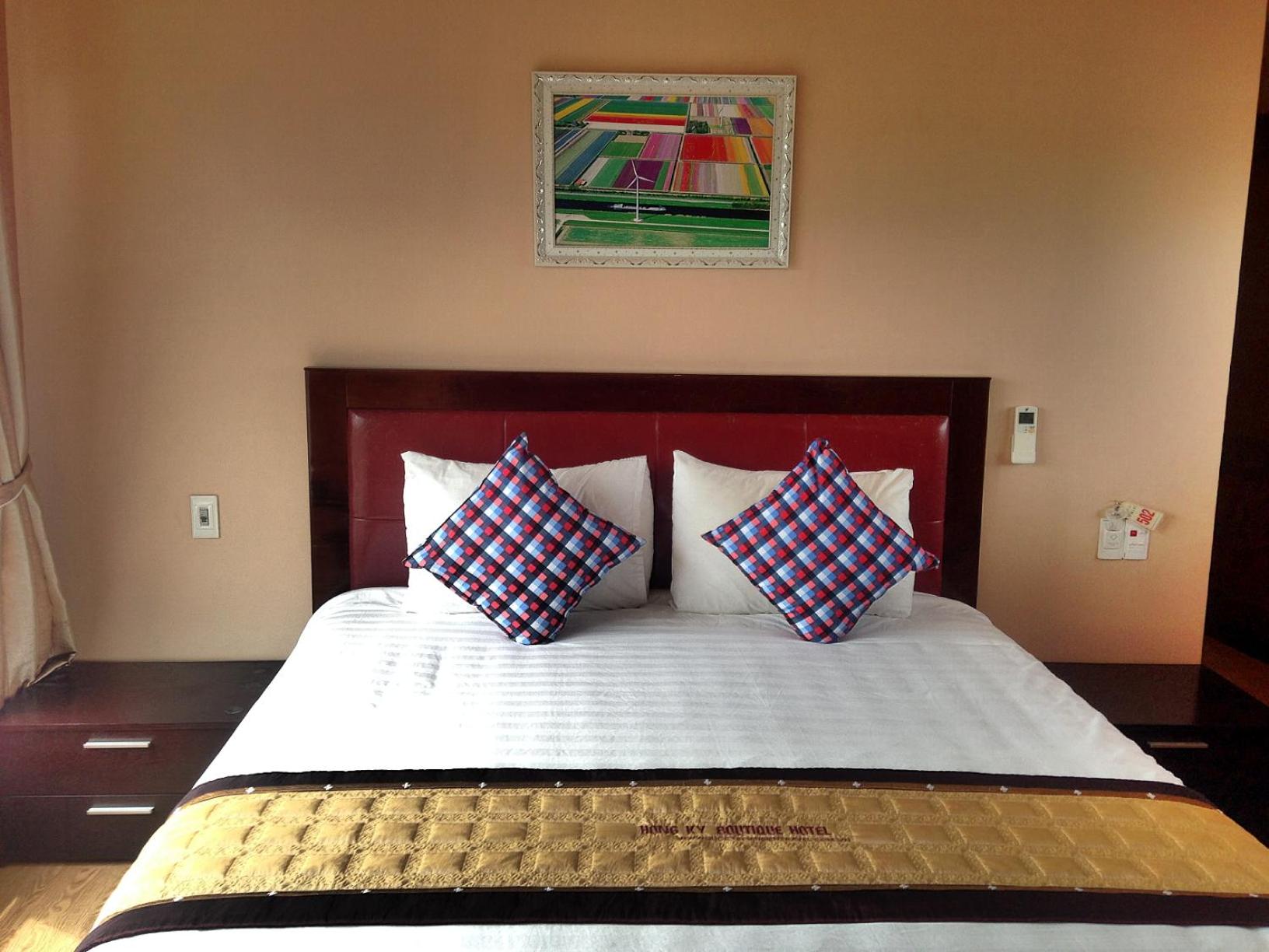 King Room with Mountain View photo 1