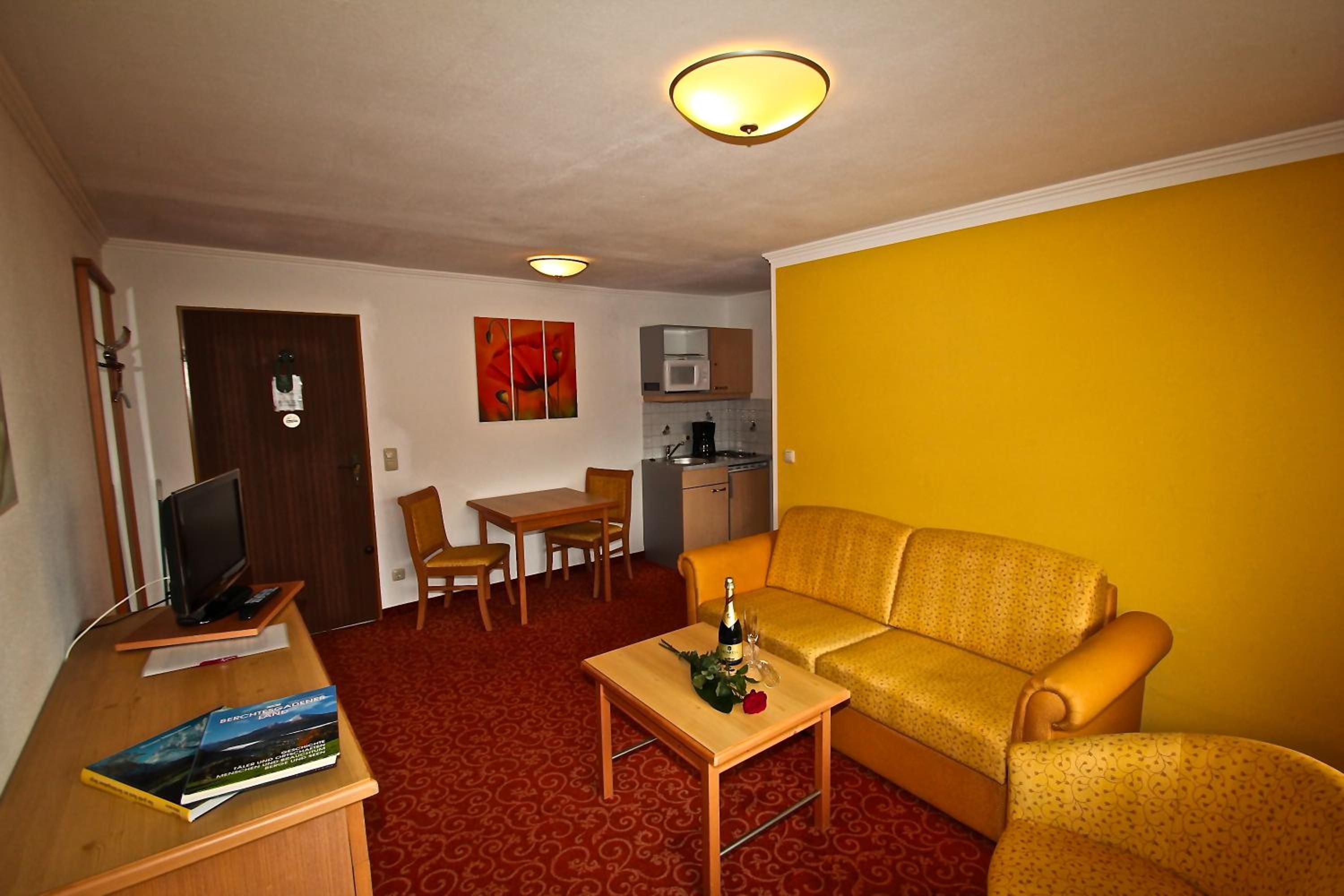 Two-Bedroom Apartment with Balcony photo 1