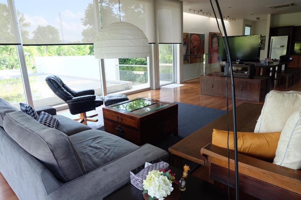 Villa with Private Pool - Photo 1